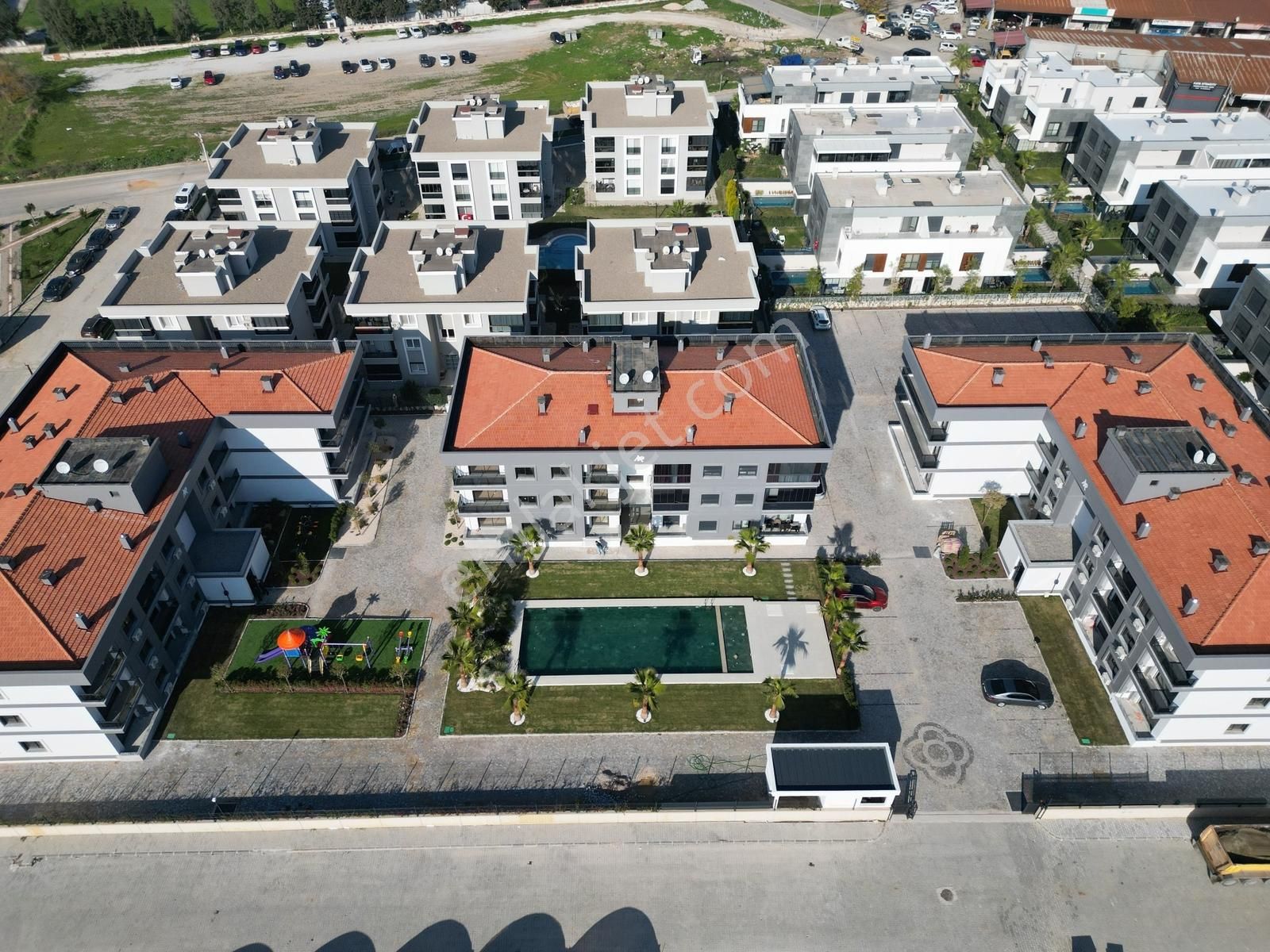 Q'zen Den Havuzlu Site İçerisinde 60 M2 1+1 Başlayan Fiyatlarla - Görsel 11