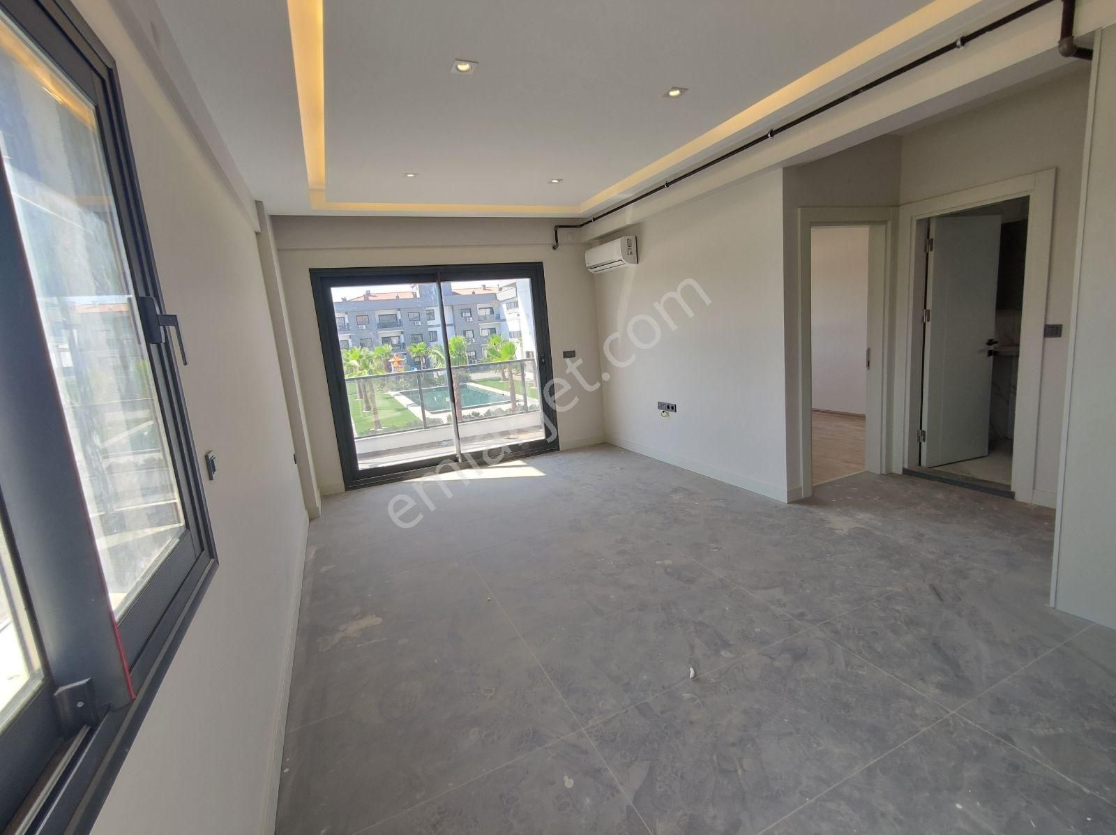 Q'zen Den Havuzlu Site İçerisinde 60 M2 1+1 Başlayan Fiyatlarla - Görsel 3