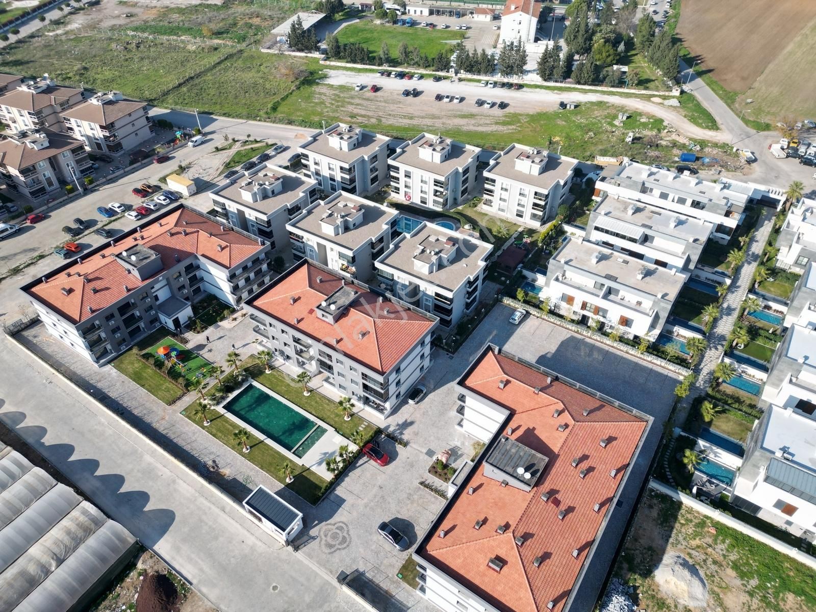 Q'zen Den Havuzlu Site İçerisinde 60 M2 1+1 Başlayan Fiyatlarla - Görsel 10