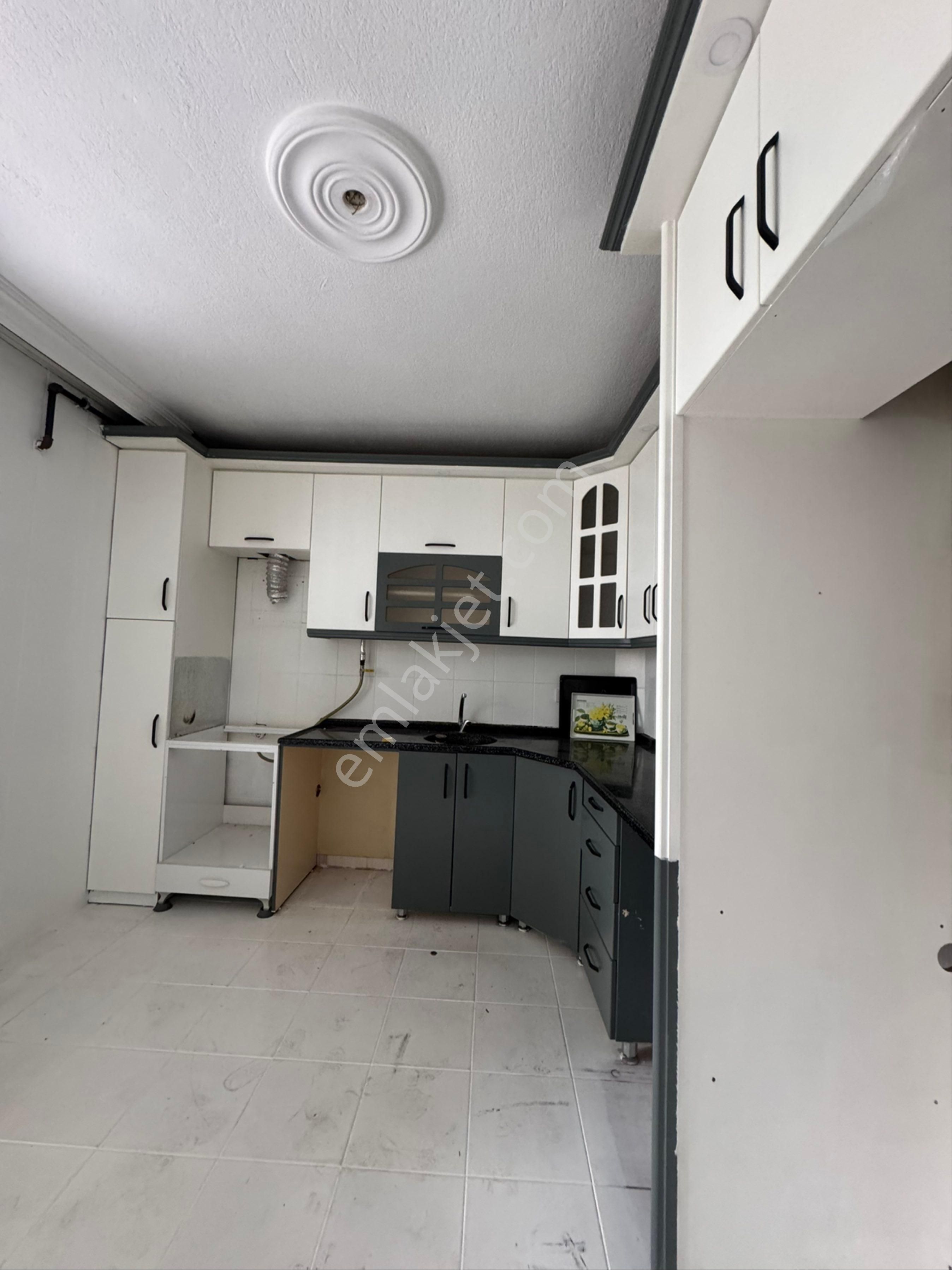 Buca İnönü Mah. 3+1 150 M2. Doğalgazlı Satılık Daire - Görsel 4