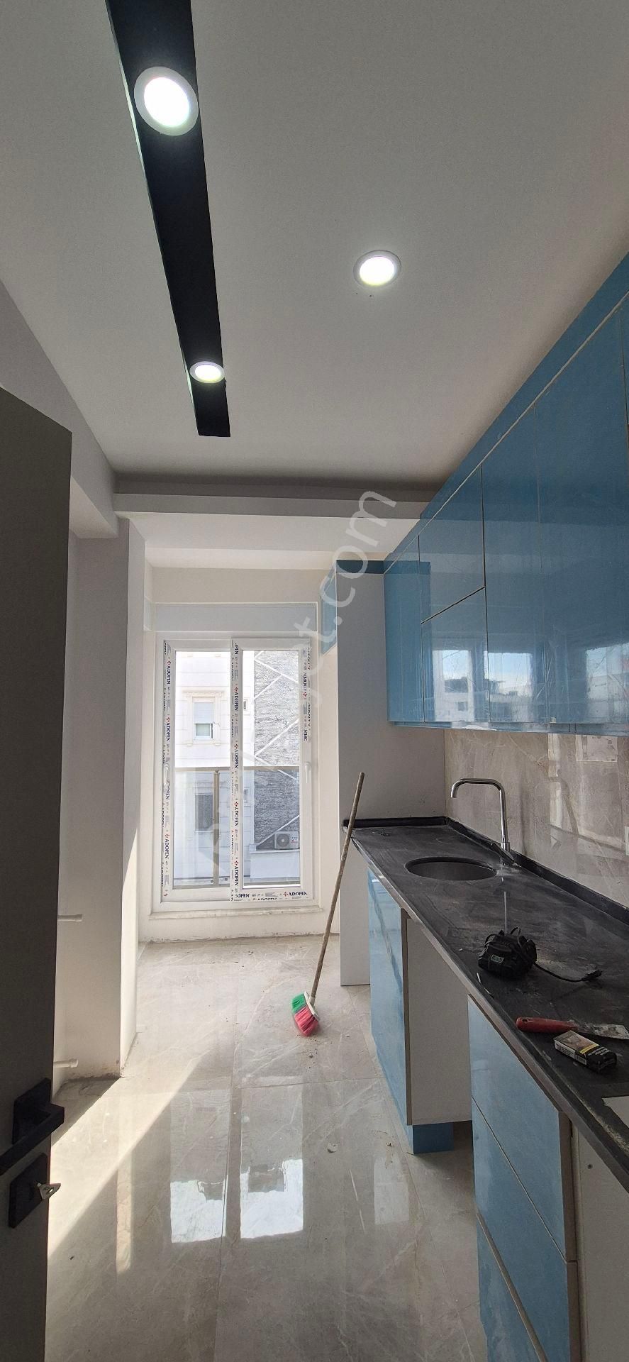 Fevzi Çakmak'ta Antalya Manzaralı Kapalı Mutfak 1+1 Daire - Görsel 2