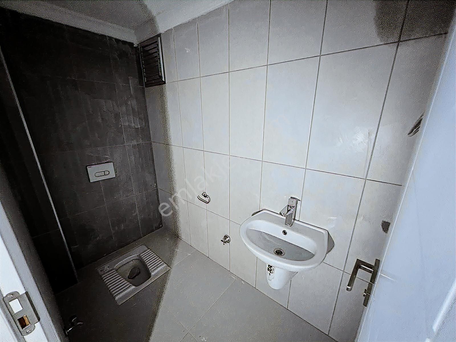 Trabzon Gayrimenkulden Yalıncakta Kiralık 3+1 Ve 4+1 Daireler - Görsel 6