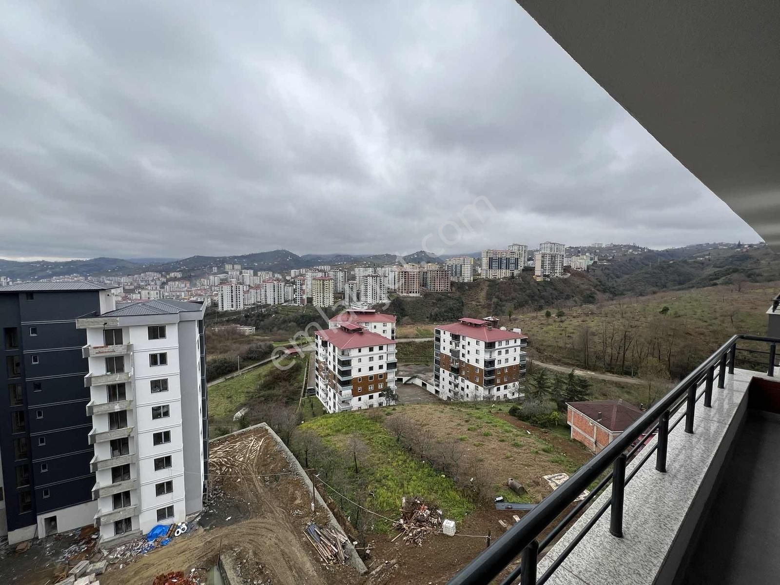 Trabzon Gayrimenkulden Yalıncakta Kiralık 3+1 Ve 4+1 Daireler - Görsel 22