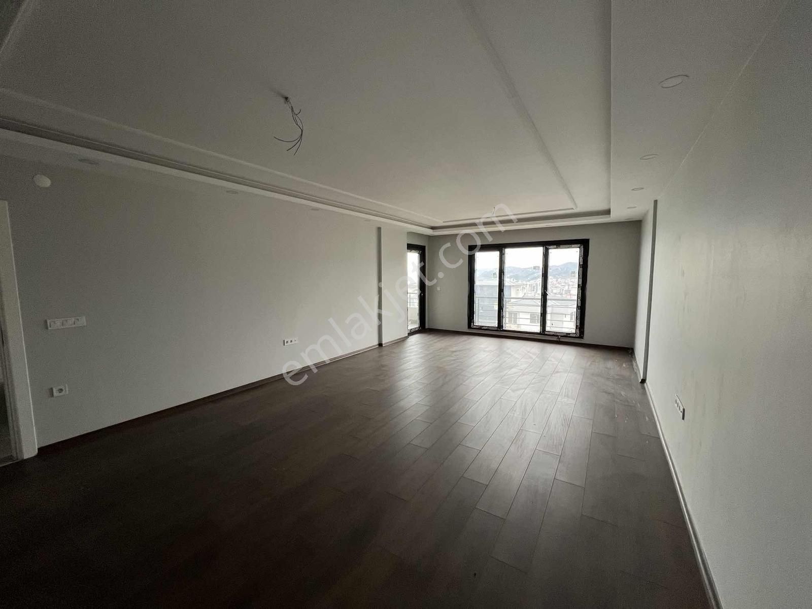 Trabzon Gayrimenkulden Yalıncakta Kiralık 3+1 Ve 4+1 Daireler - Görsel 19