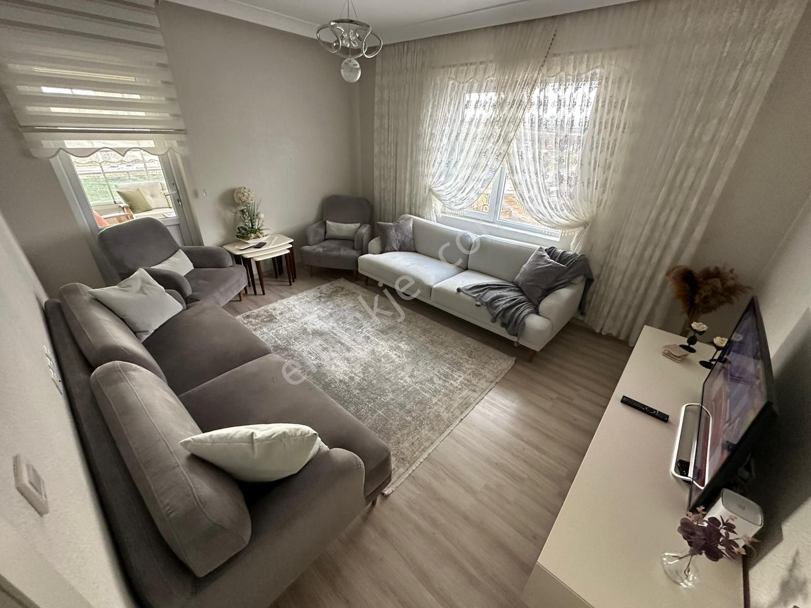 Yeni Cimşit Mh^de E. Banyolu G. Odalı 160m2 Genişlikte Ön Cp. 4+1 Full Yapılı Daire ! - Görsel 14