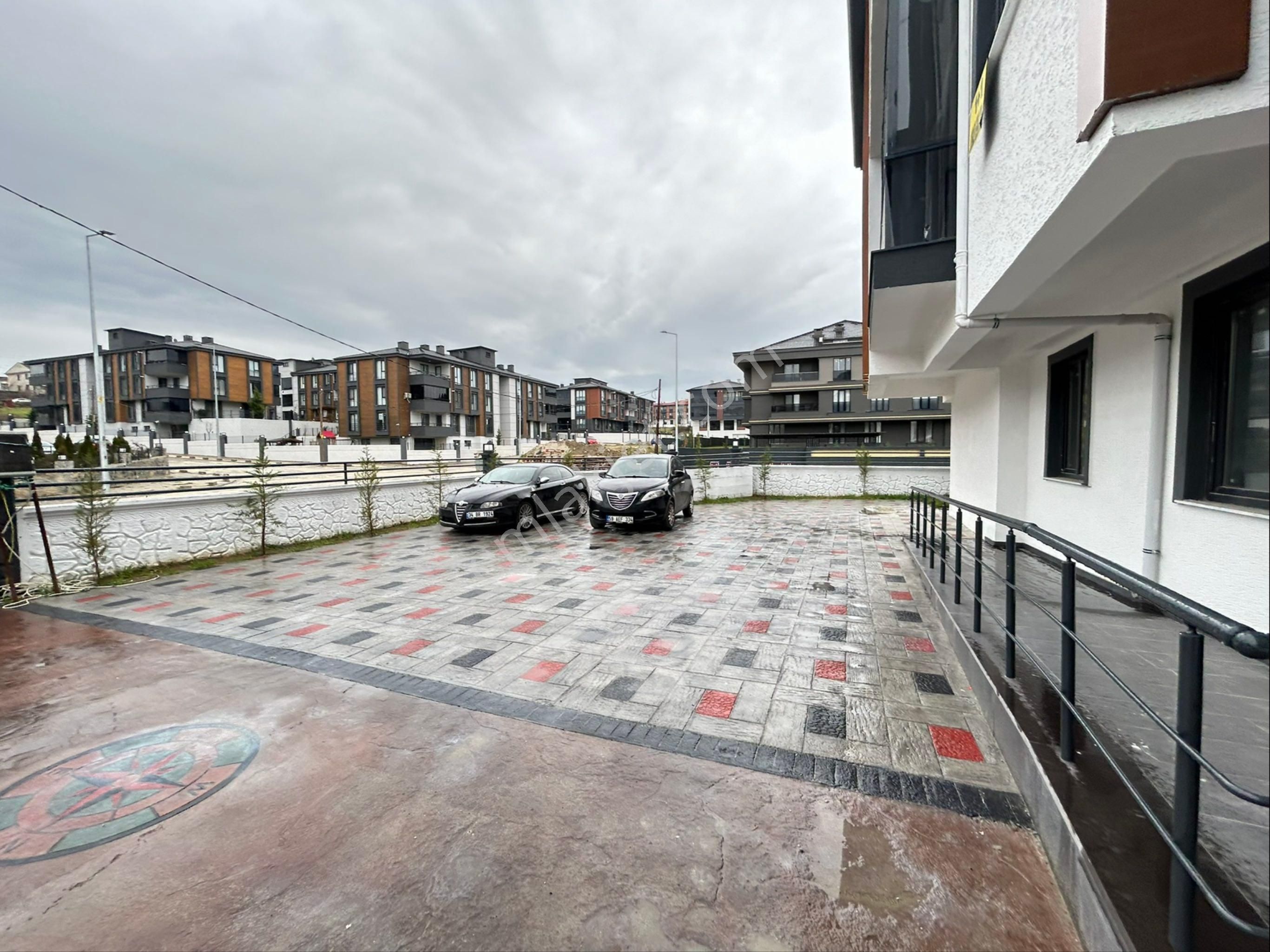 Çorlu'nun Gelişen Bölgesi Rumelide Yatırımlık 1+1 Ara Kat Sıfır - Görsel 2