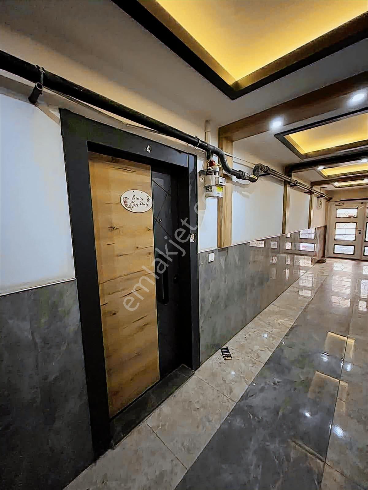 Edremit Merkez Cumhuriyet Mah. Satılık Asansörlü 2+1 Daire - Görsel 17