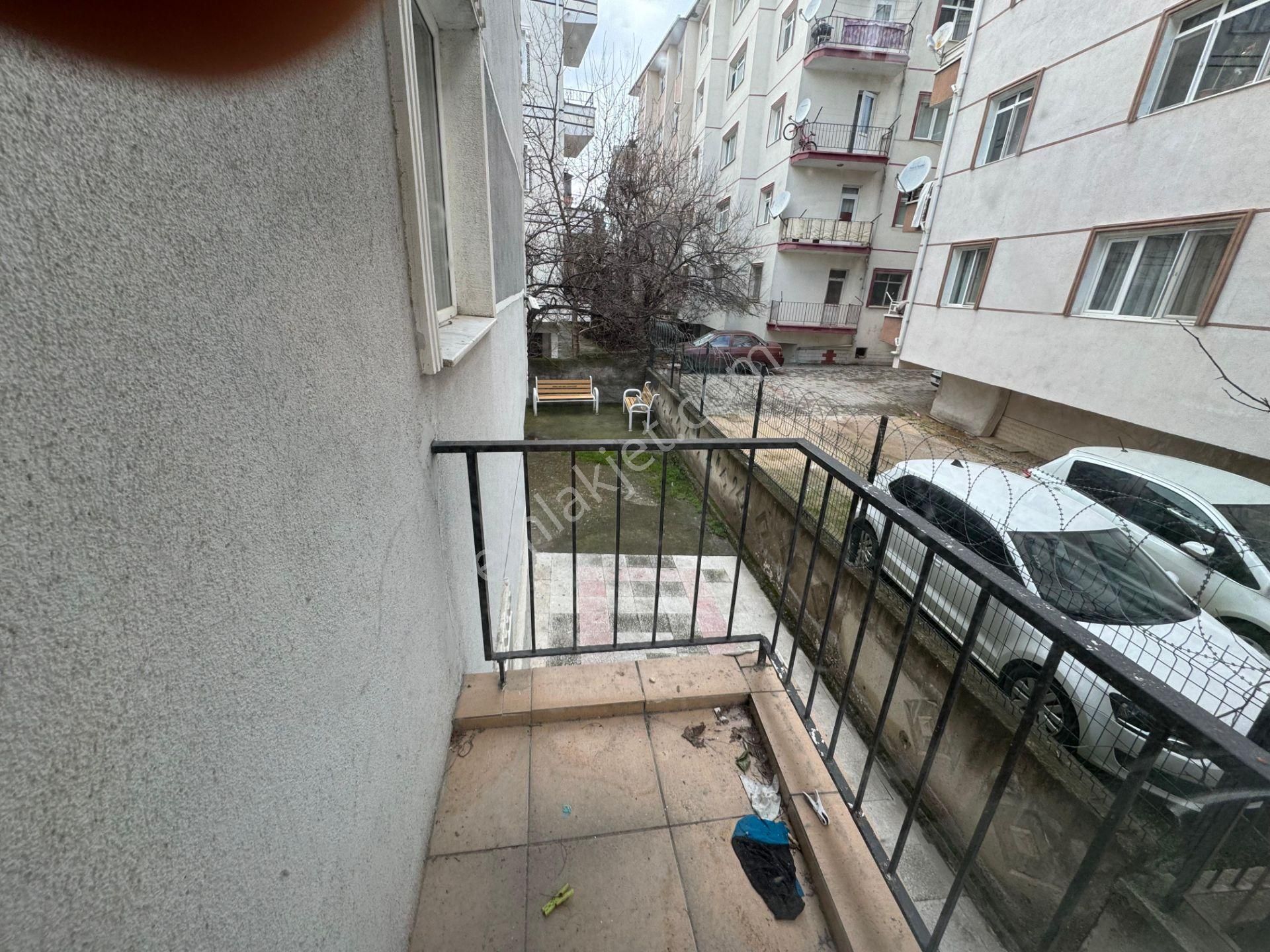 Akşemsettin Mahallesinde 3+1 Yüksek Giriş Satılık Daire - Görsel 28