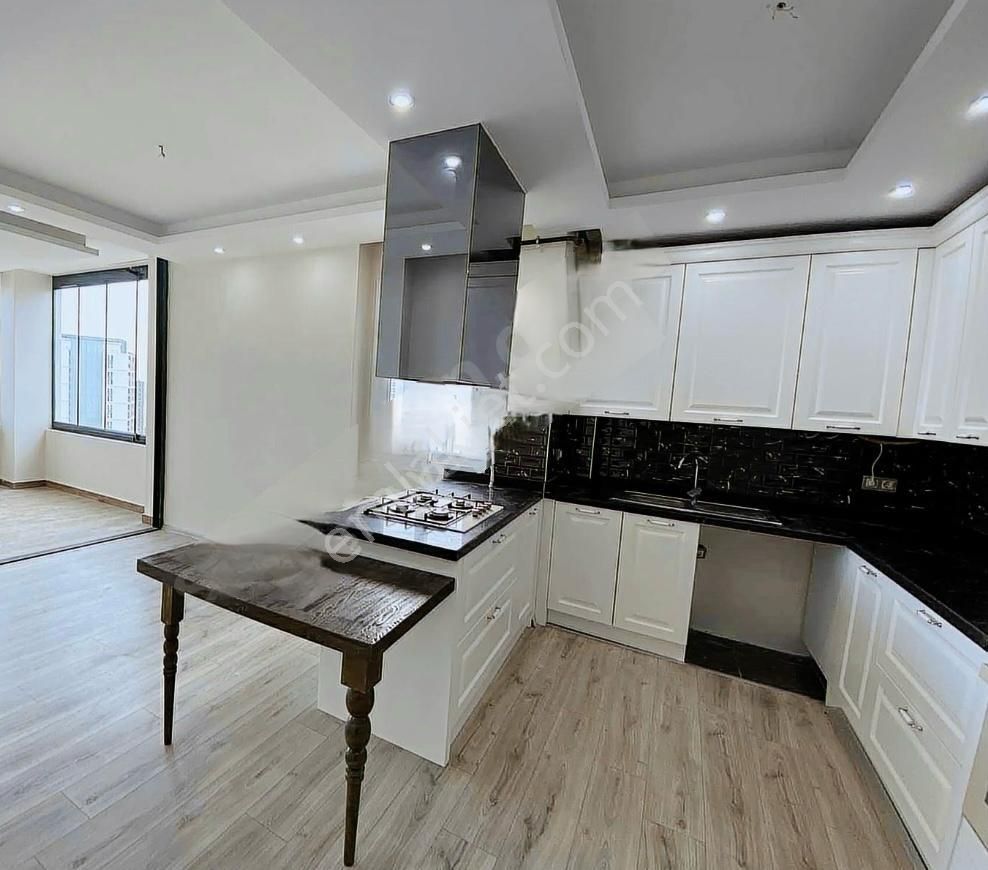 Akdeniz Mah. Yeni 2.çevreyolu Civarı Satılık 4+1 Geniş Daire - Görsel 8