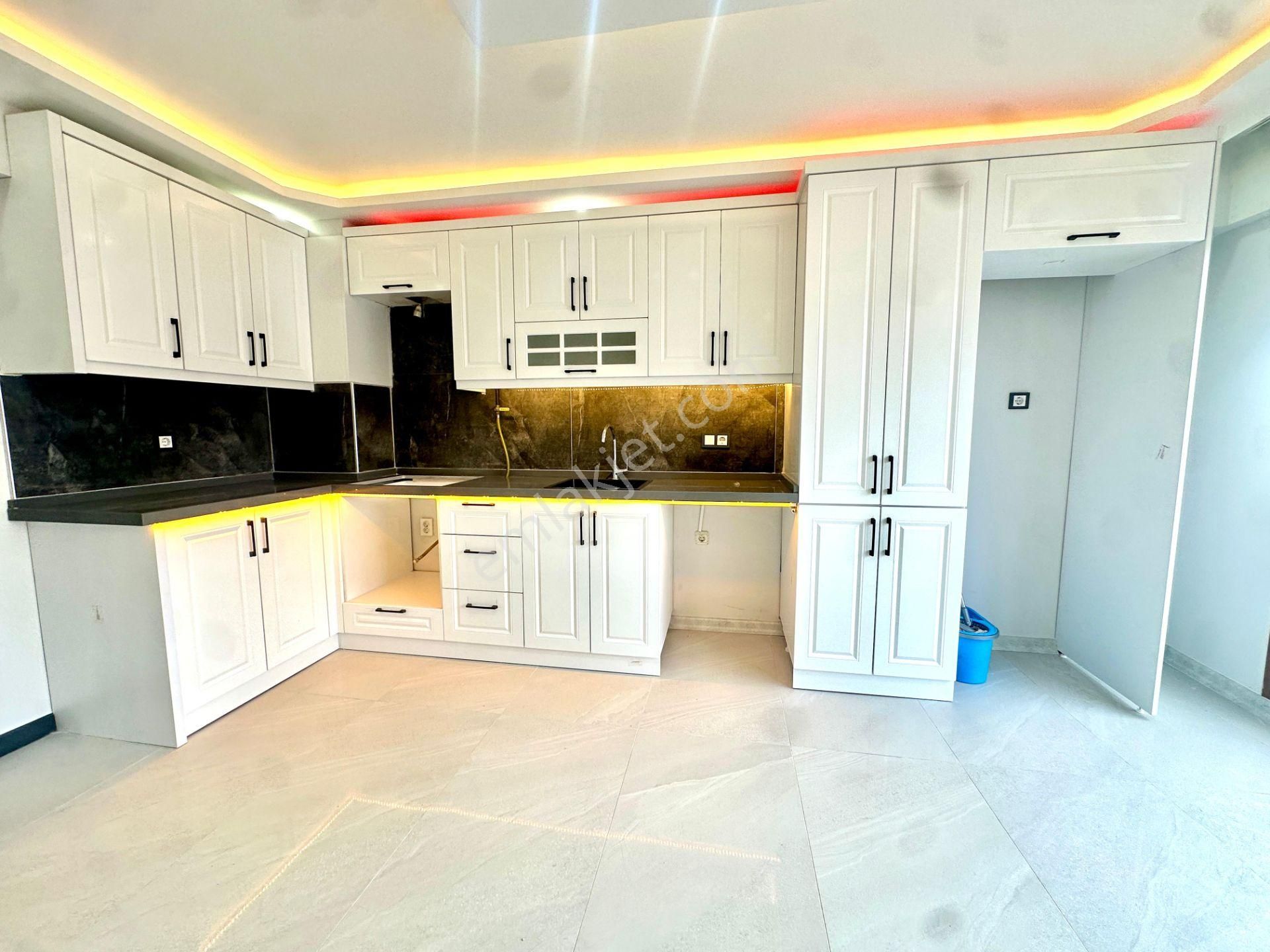 🏡1 Anafartalar Mahallesi 🏡 ✅2+1 955 M2 6 Katlının 4 Katı ❇️full Özelikli Petek Kombili