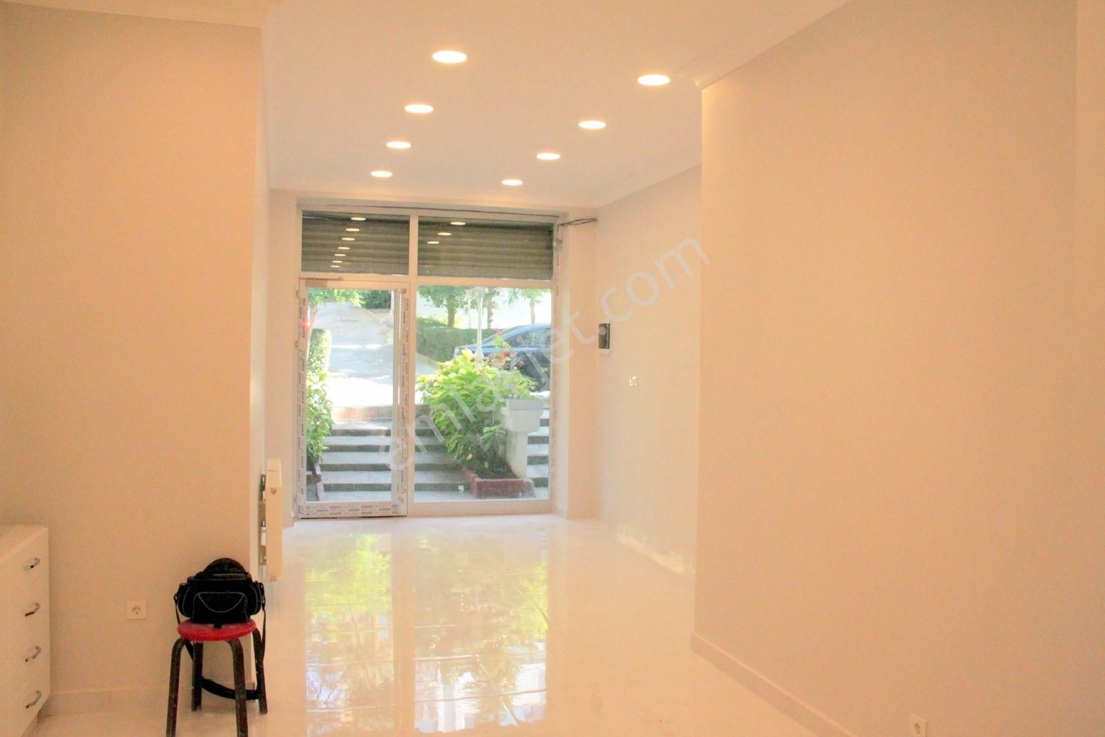 Satılık Dükkan Ferahevlerde İskanlı Yatırımcıya Uygun Büyük Arsa - Görsel 29