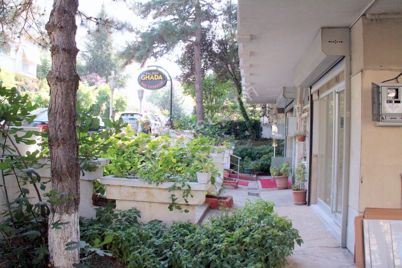 Satılık Dükkan Ferahevlerde İskanlı Yatırımcıya Uygun Büyük Arsa - Görsel 32