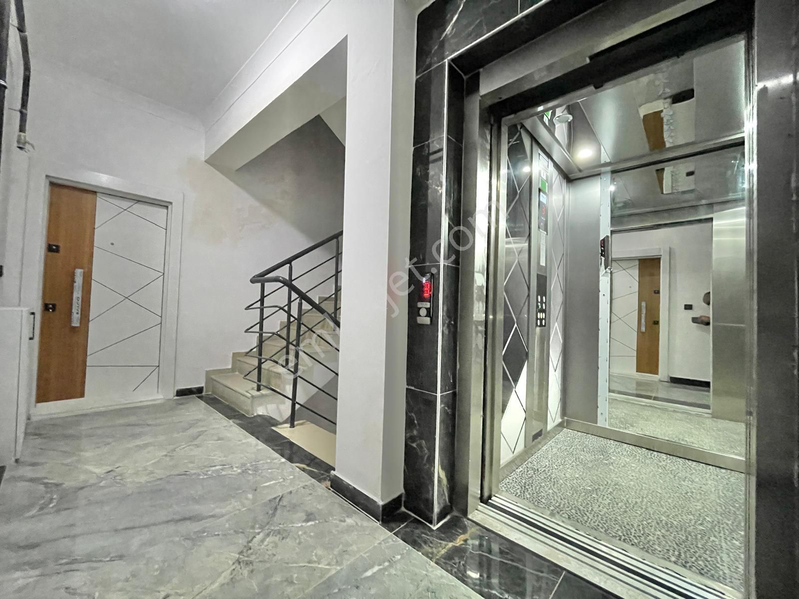 Berkay Demirel'den Akçayda Geniş Teraslı Doğalgazlı 4+1 Dubleks - Görsel 3