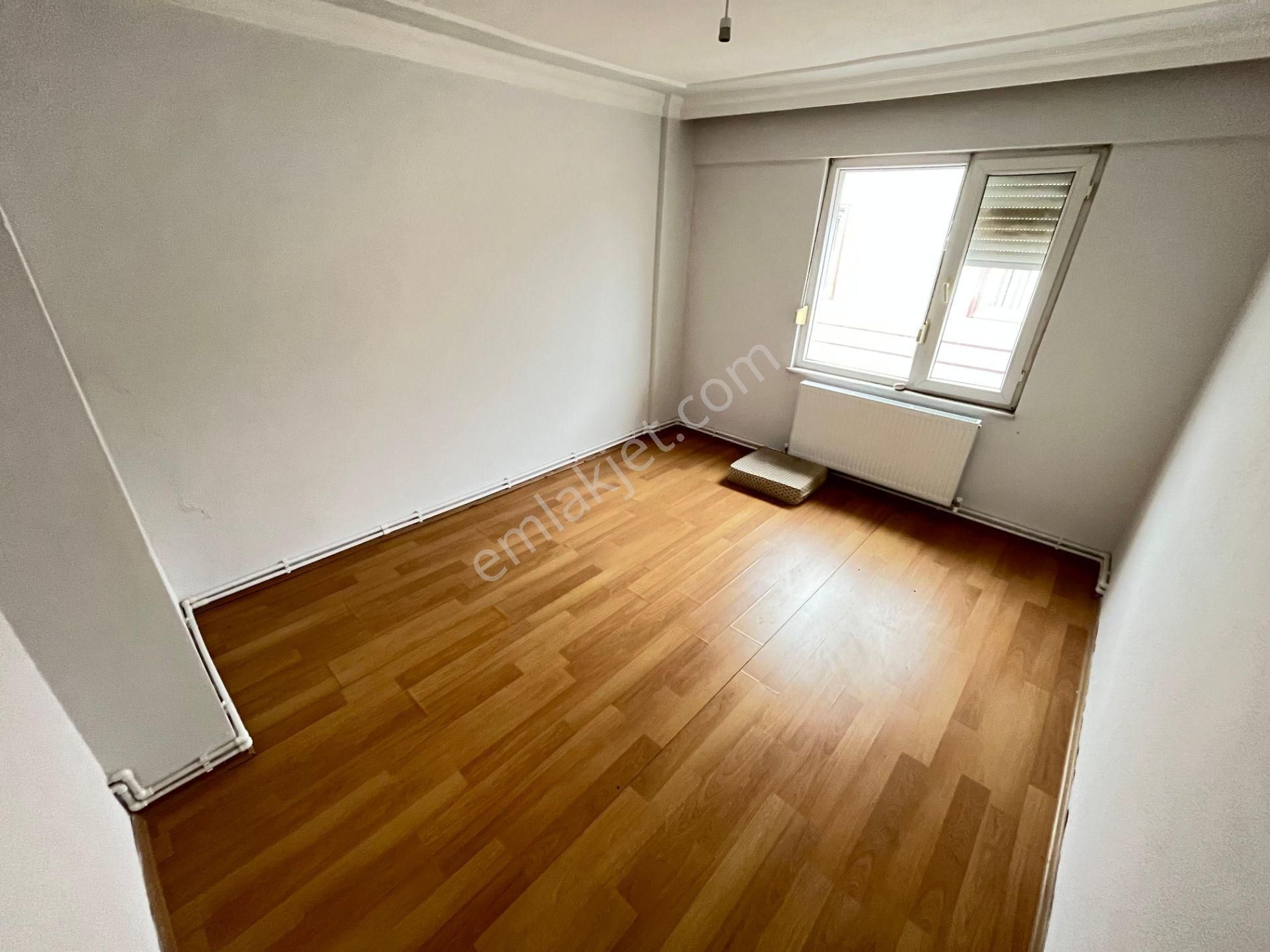 Sezgin Emlaktan Altınkumda Doğalgazlı Sürekli Kiralık Geniş 2+1 - Görsel 25