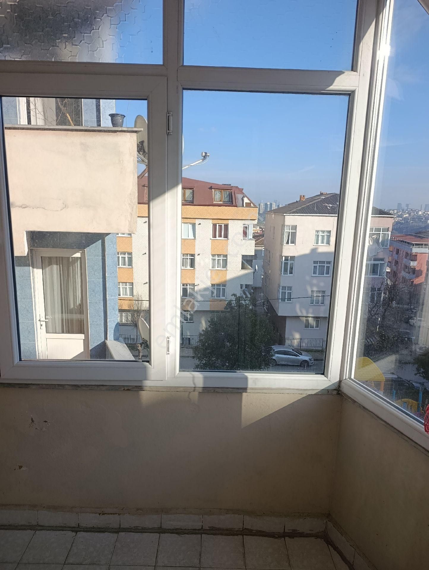 Araz Gayrimenkul Zübeyde Hanım Mah.2 Kat Toprak Hisseli Satılık Daire - Görsel 7