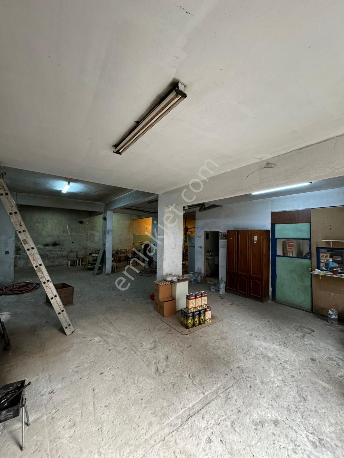 Kartal Atalar Caddesi Üzerinde 140 M2 Wc'li Satılık !! - Görsel 7