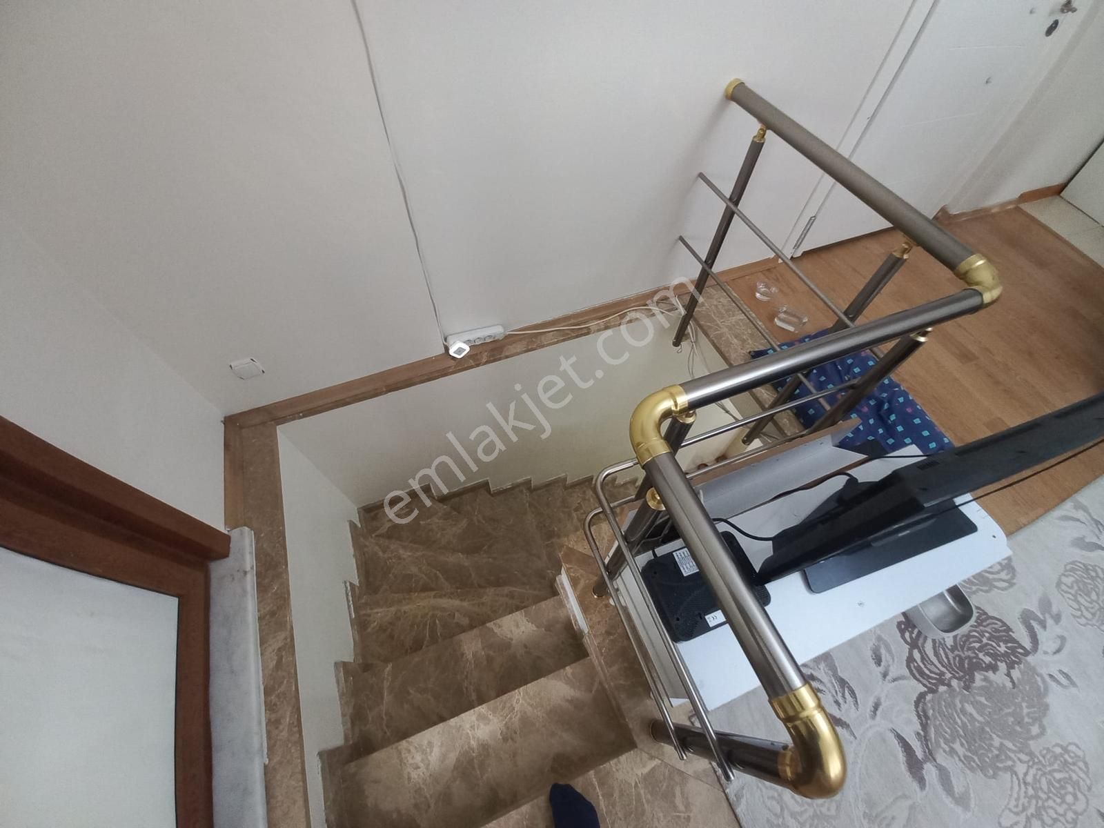 Altıntepe'de Minibüse Yakın Keyifli Ters Dublex 2+1,70 M2 İskan - Görsel 14