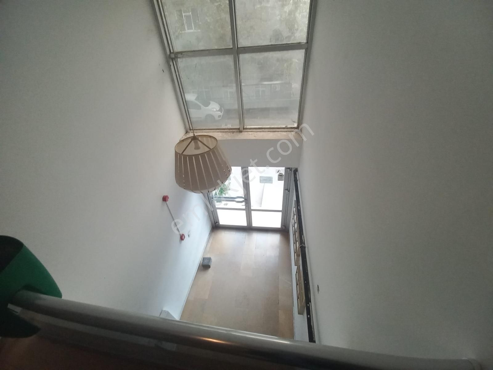 Cevizli Mh. Minibüse Yakın Ara Kat İskanlı 2+1 70 M2-boş Daire - Görsel 3