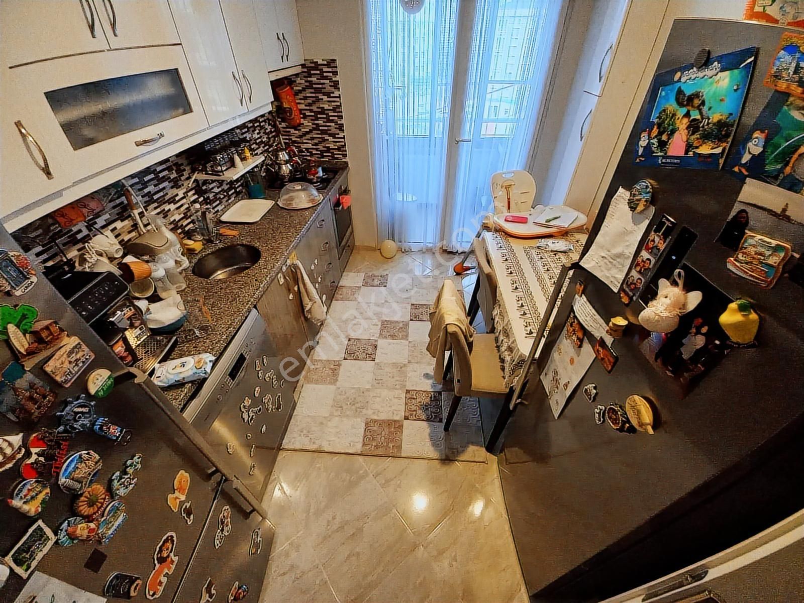 Pendik Şeyhli Yola Ve Metroya Yakın 2+1 Arakat 80 M2 İskanlı - Görsel 9