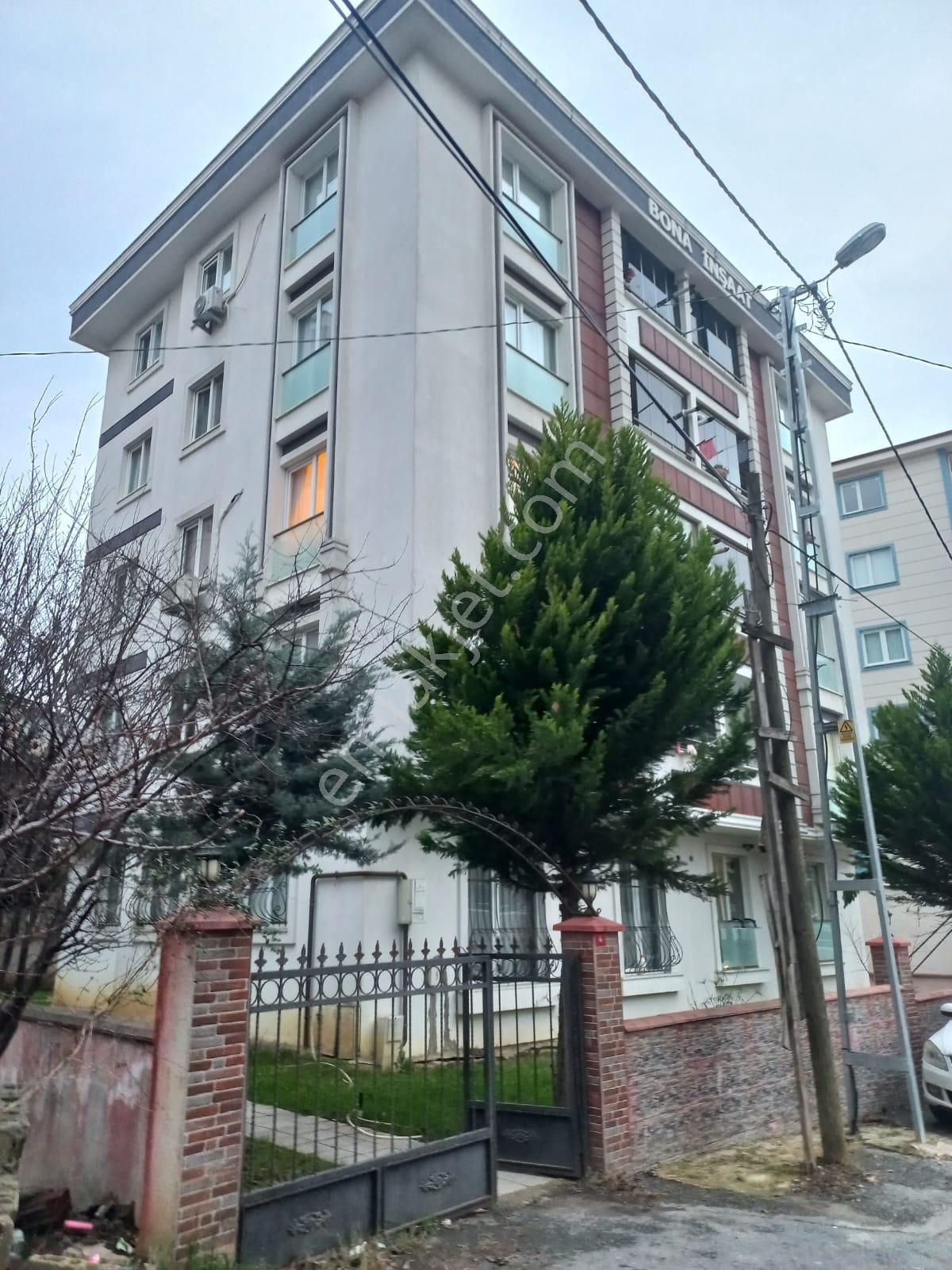 Pendik Şeyhli Yola Ve Metroya Yakın 2+1 Arakat 80 M2 İskanlı - Görsel 35