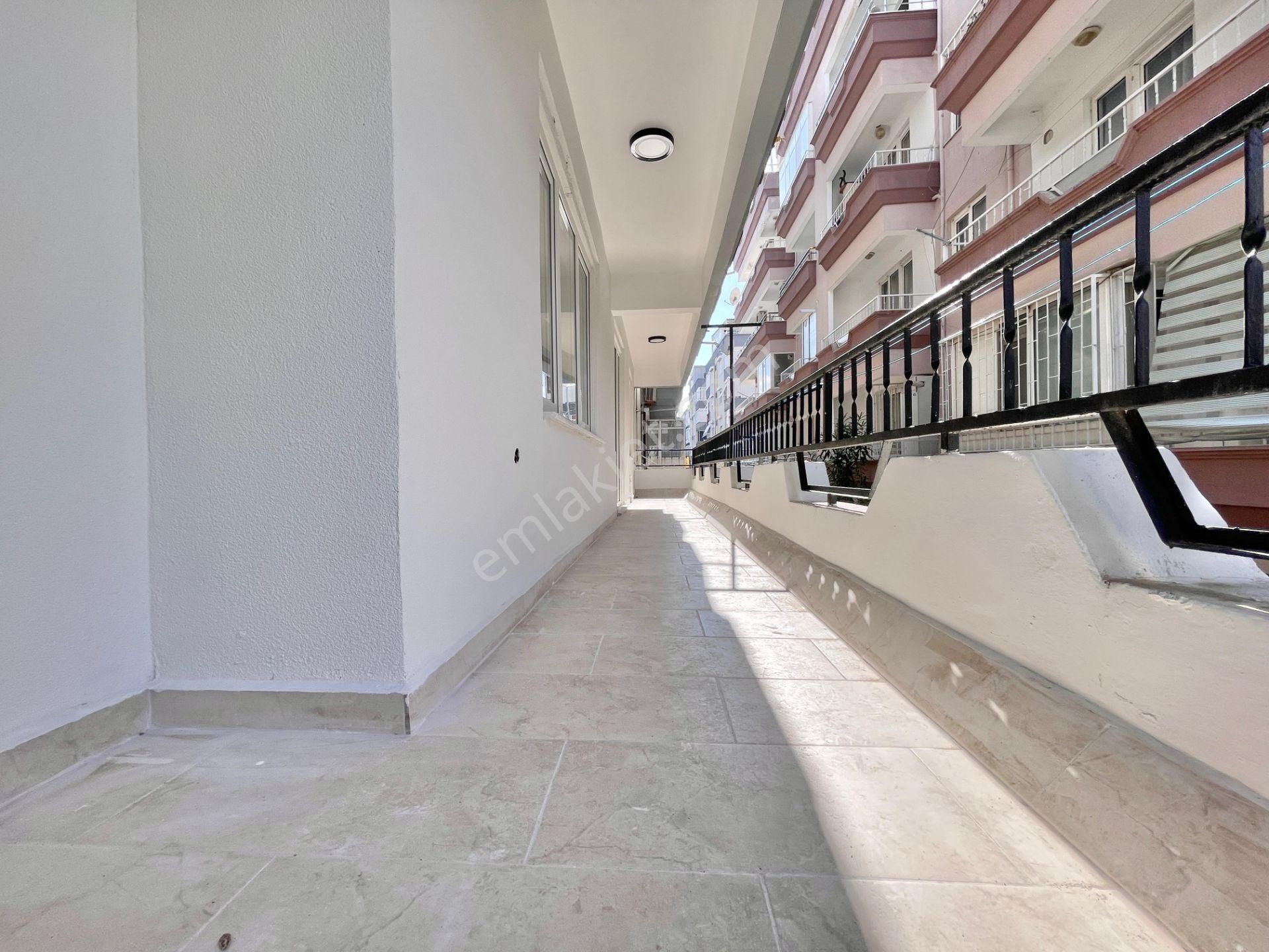 Berkay Demirel'den İkizçayda Ön Cephe Ayrı Mutfak Çift Balkon 3+1 Daire - Görsel 16