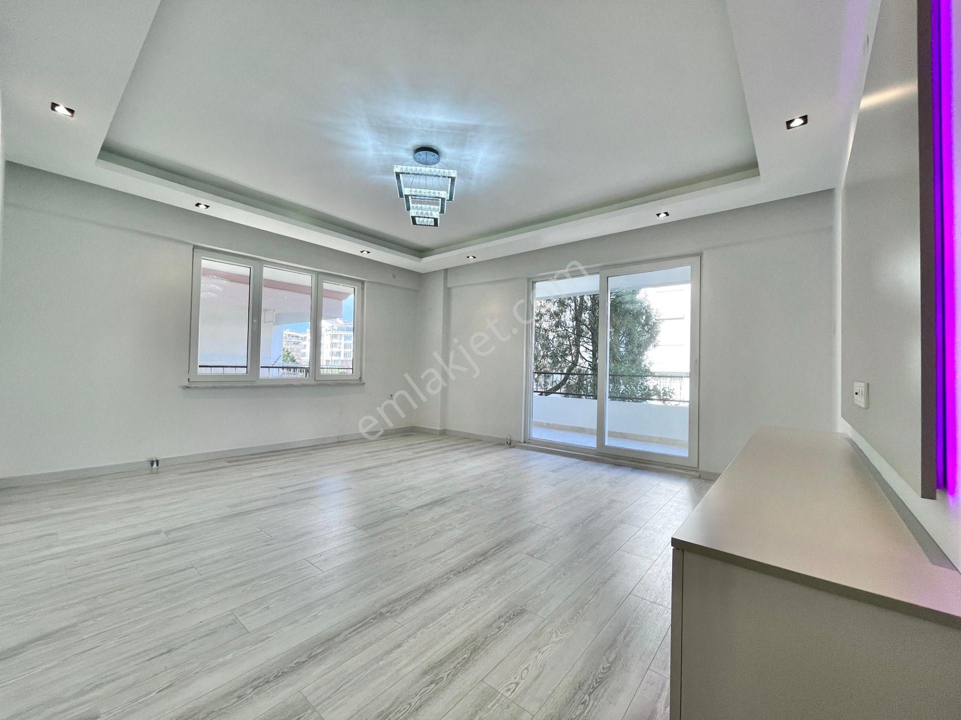 Berkay Demirel'den İkizçayda Ön Cephe Ayrı Mutfak Çift Balkon 3+1 Daire - Görsel 7
