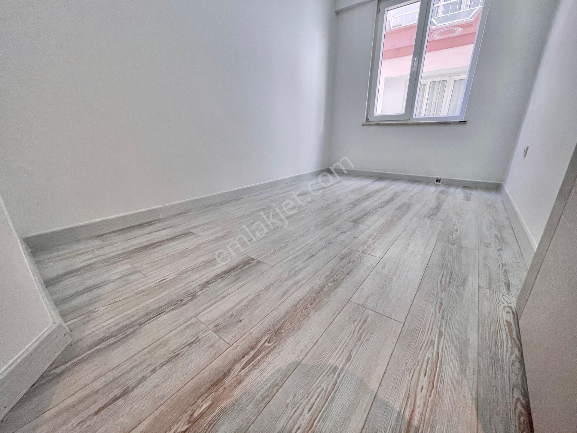 Berkay Demirel'den İkizçayda Ön Cephe Ayrı Mutfak Çift Balkon 3+1 Daire - Görsel 21