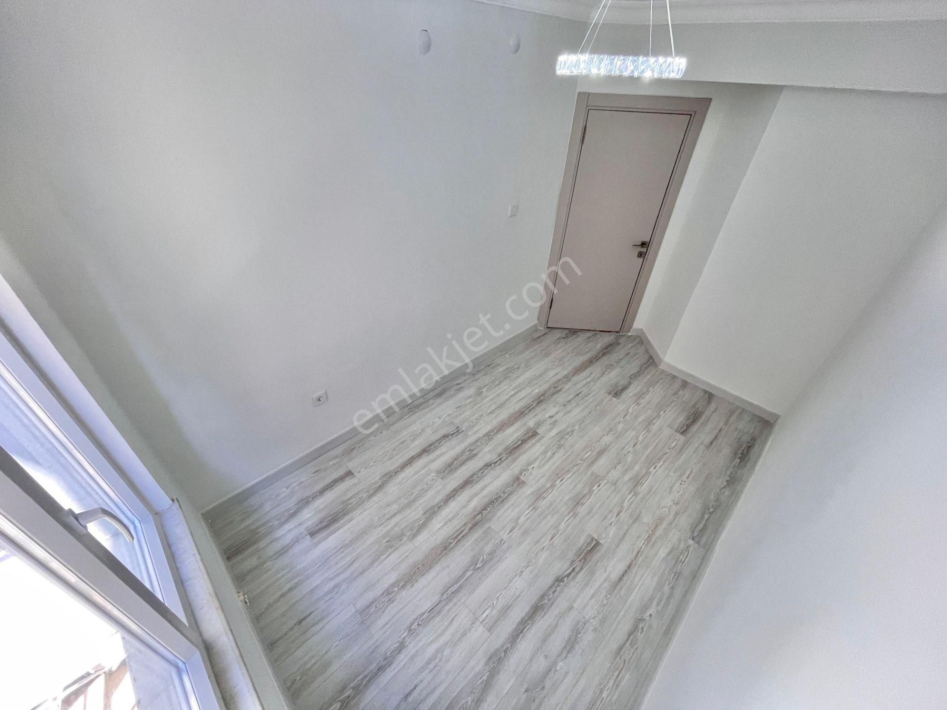 Berkay Demirel'den İkizçayda Ön Cephe Ayrı Mutfak Çift Balkon 3+1 Daire - Görsel 33
