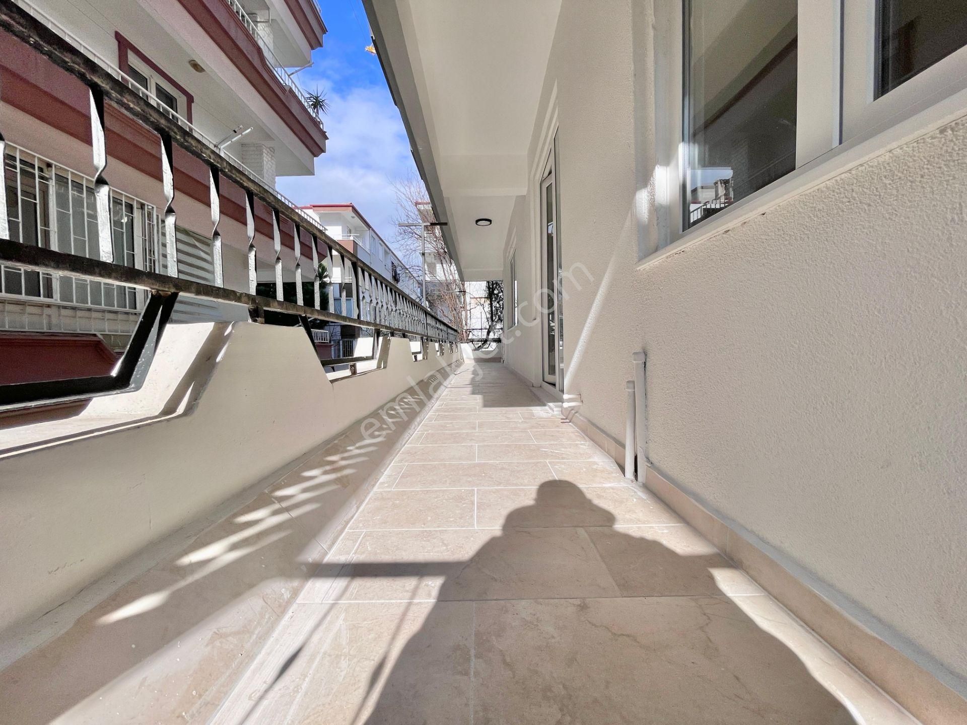 Berkay Demirel'den İkizçayda Ön Cephe Ayrı Mutfak Çift Balkon 3+1 Daire - Görsel 14