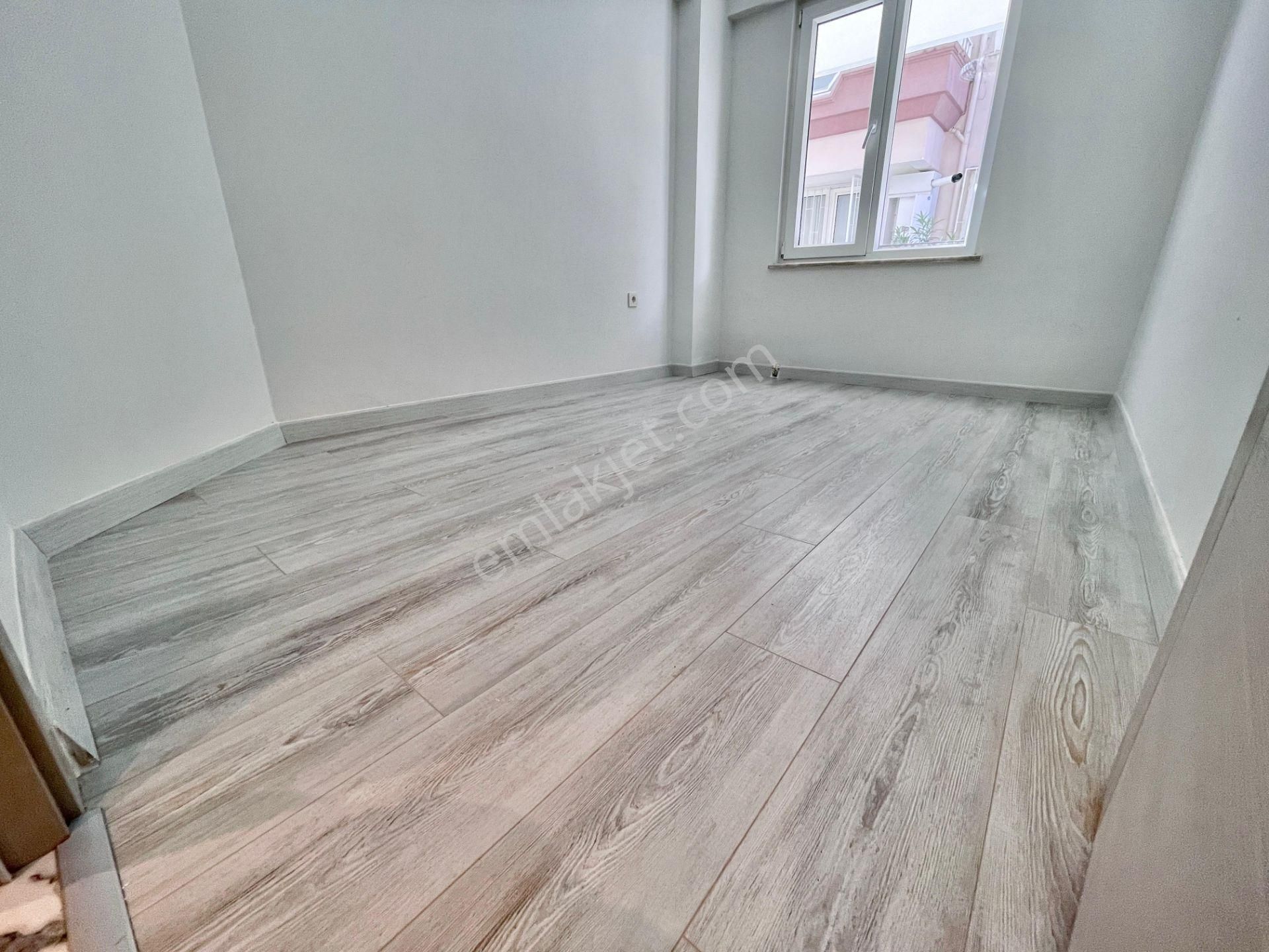 Berkay Demirel'den İkizçayda Ön Cephe Ayrı Mutfak Çift Balkon 3+1 Daire - Görsel 11