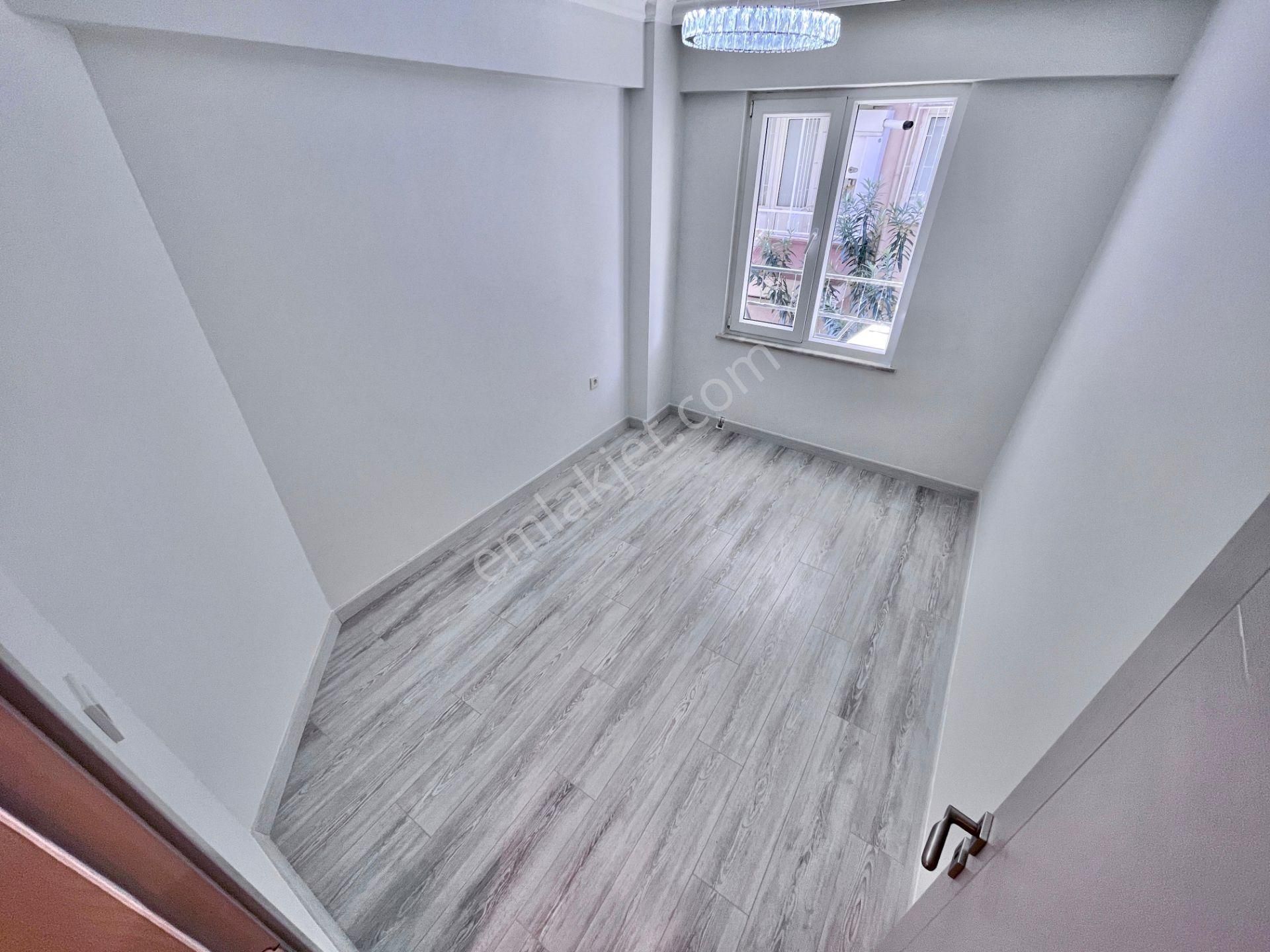 Berkay Demirel'den İkizçayda Ön Cephe Ayrı Mutfak Çift Balkon 3+1 Daire - Görsel 23