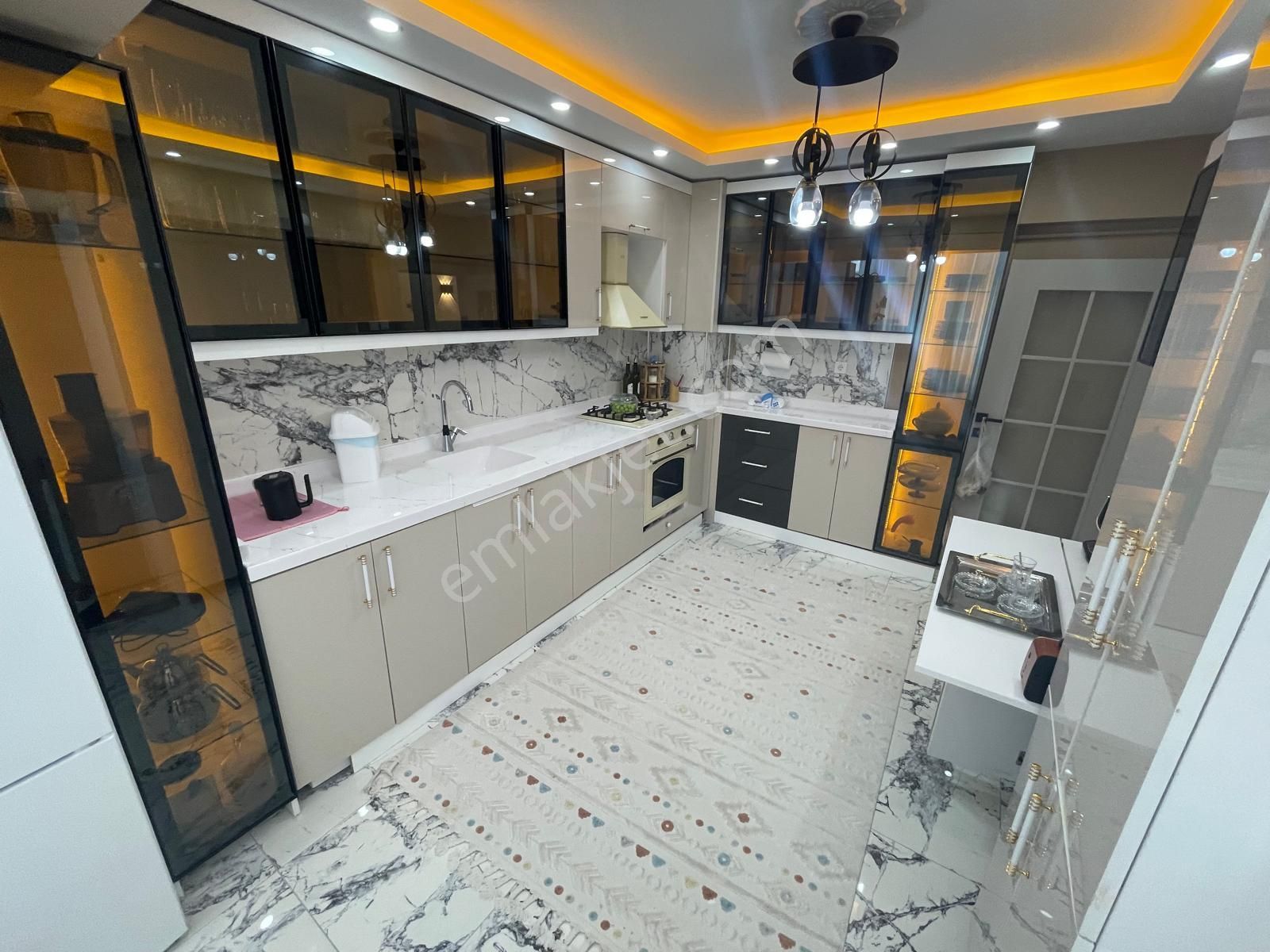 Sincan Mareşalda 3+1 Ara Kat Full+full Yapılı Mükemmel Konumda Daire - Görsel 4
