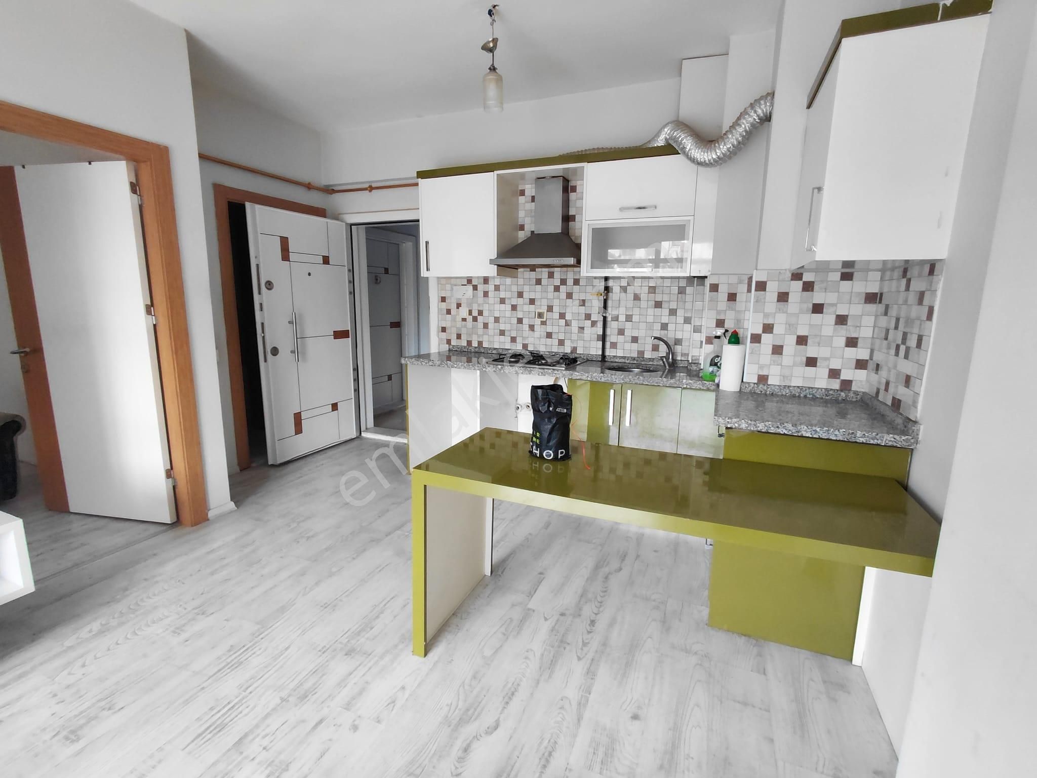 Emrah Çiftci'den Sancak Mah.tramvay Hattı Yanı Kiralık 1+1 Eşyasız Bakımlı Daire - Görsel 4