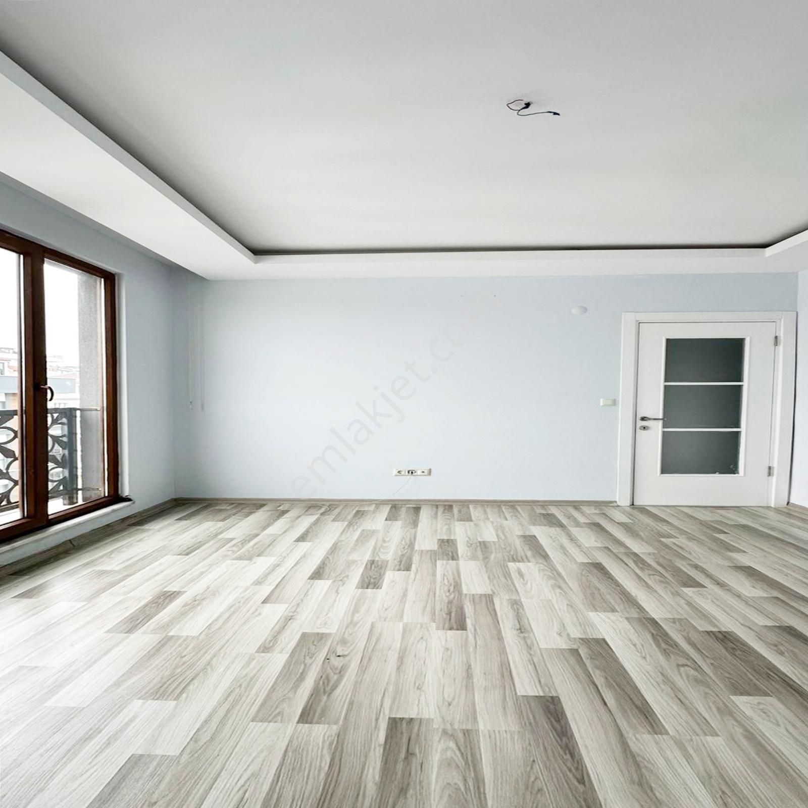 Çekmeköy Yapı Gayrimenkul'den 1+1 Kiralık Daire!!