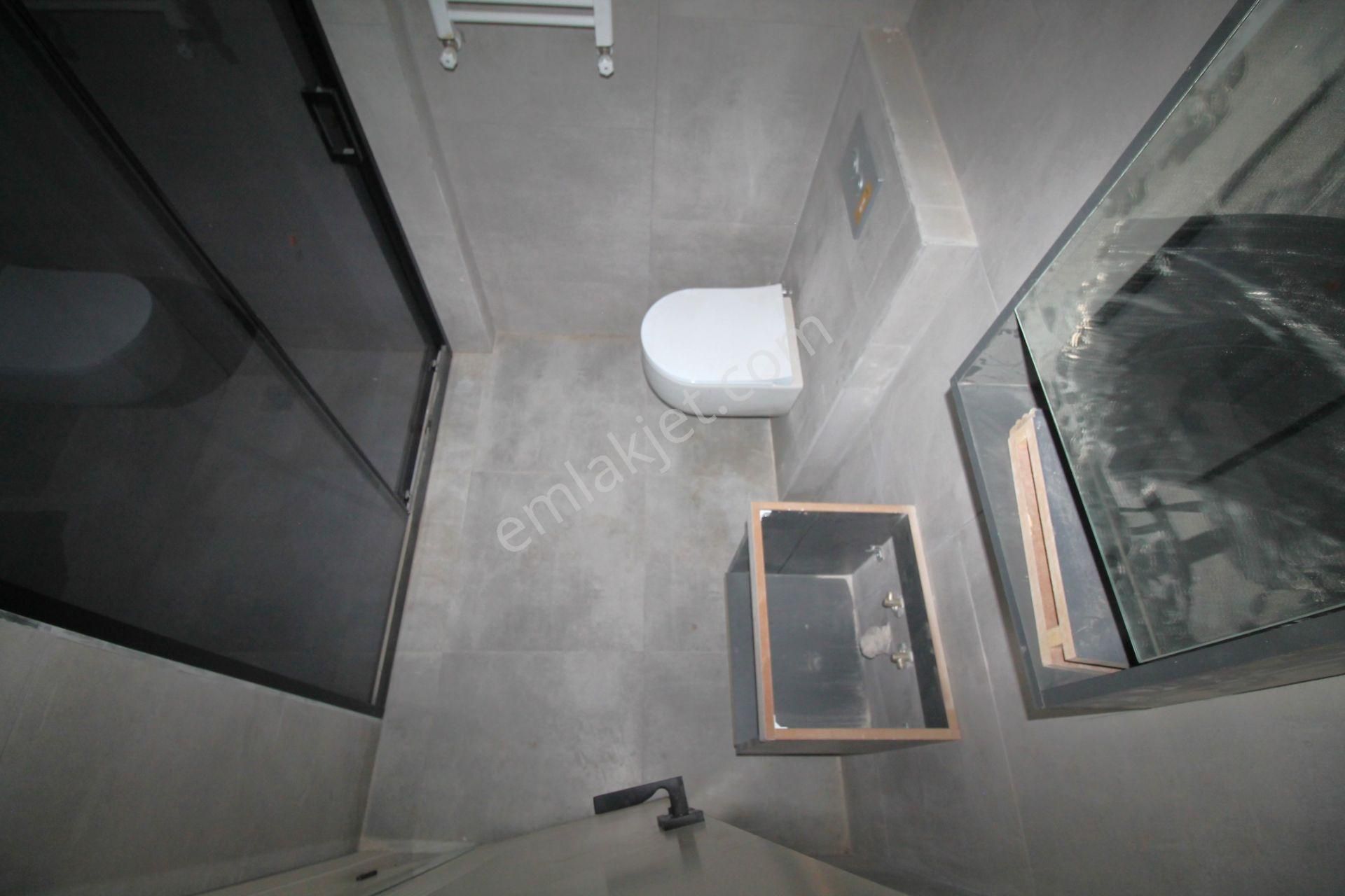 Retro’dan Yaşar Doğu Caddesi Üzrinde Teraslı Site İçi Lüks 2+1 - Görsel 17