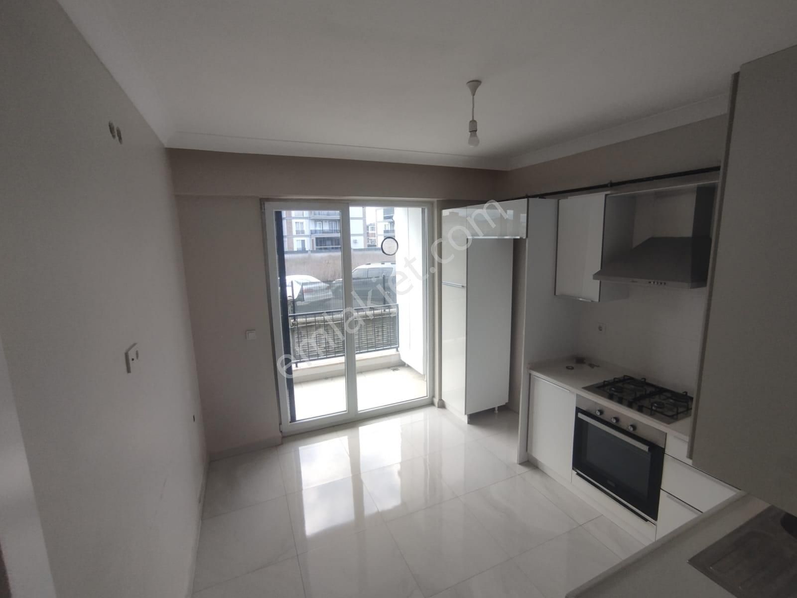 Sakarya Serdivan Vatan Mahallesi 2+1 Kiralık Geniş Daire - Görsel 11
