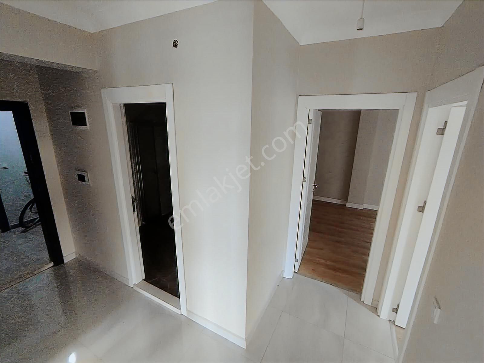 Sakarya Serdivan Vatan Mahallesi 2+1 Kiralık Geniş Daire - Görsel 7