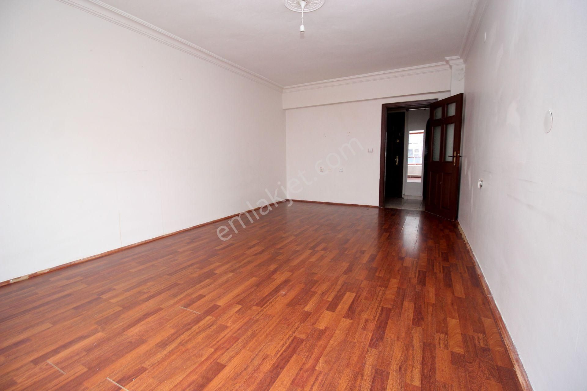 Emre Emlak'tan Elvan'da Eryaman Yht Yakını Arakat Ön Cephe 3+1 Satılık Daire - Görsel 4