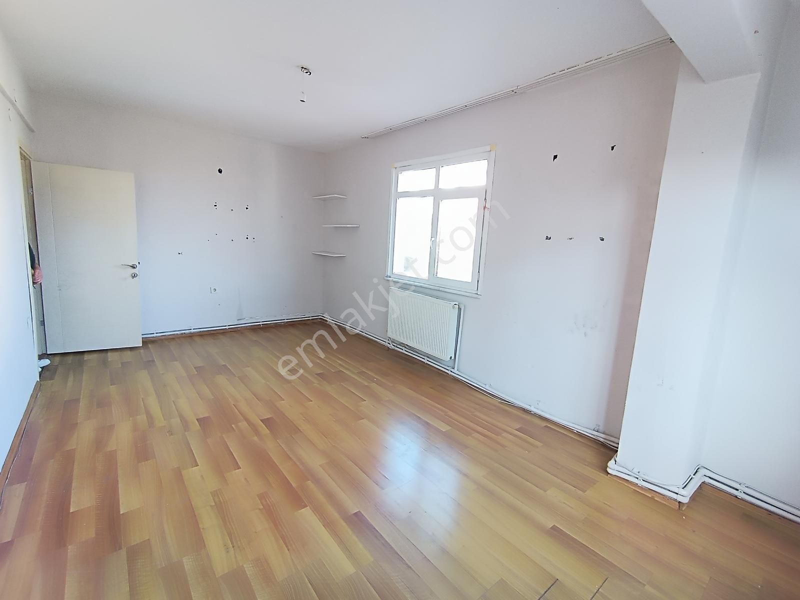 Üsk/yavuztürk Mah/2+1 Arakat Balkonlukiralık Daire - Görsel 7
