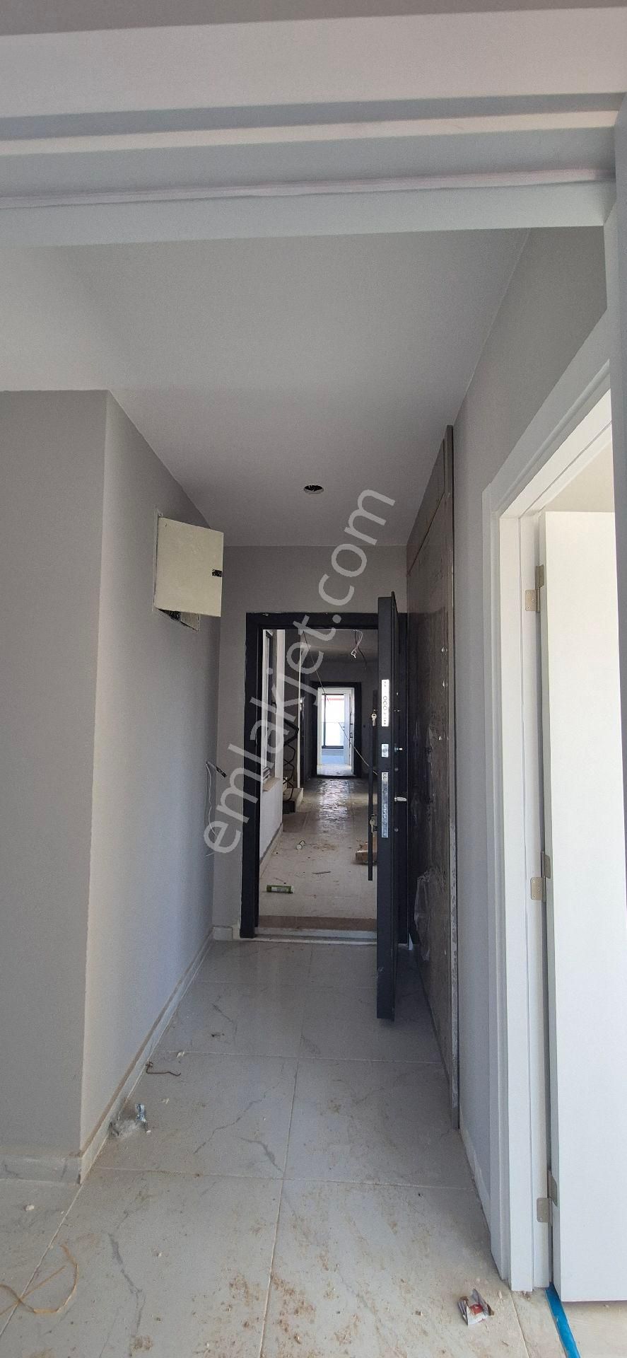 Habiplerde Satılık Ebeveyn Banyolu 3+1 - Görsel 10