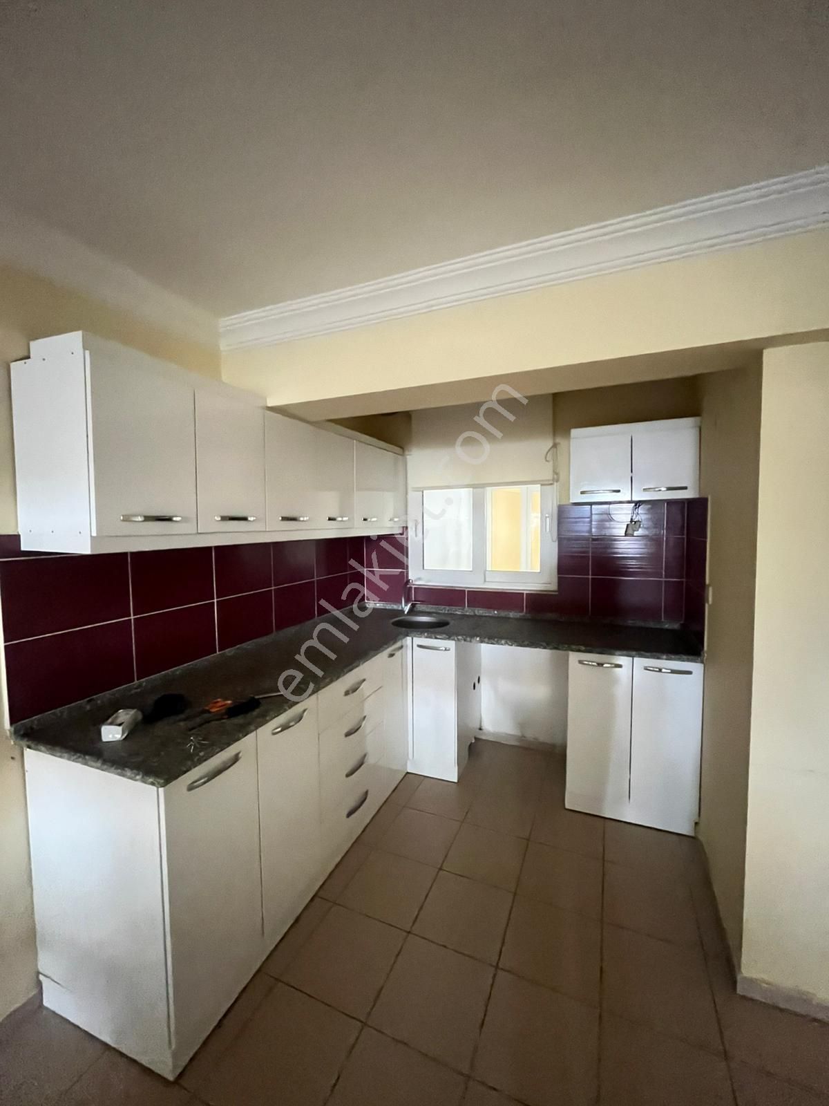 Nazilli Karaçay Mahallesinde 2+1 Uygun Fiyata Doğalgaz Kombili Daire - Görsel 3