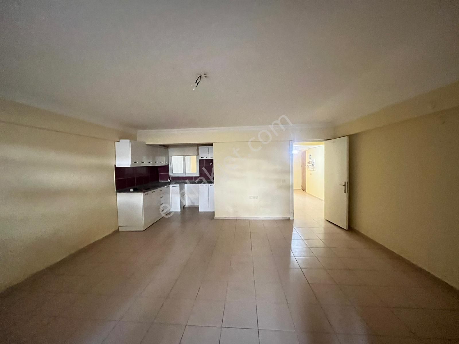 Nazilli Karaçay Mahallesinde 2+1 Uygun Fiyata Doğalgaz Kombili Daire