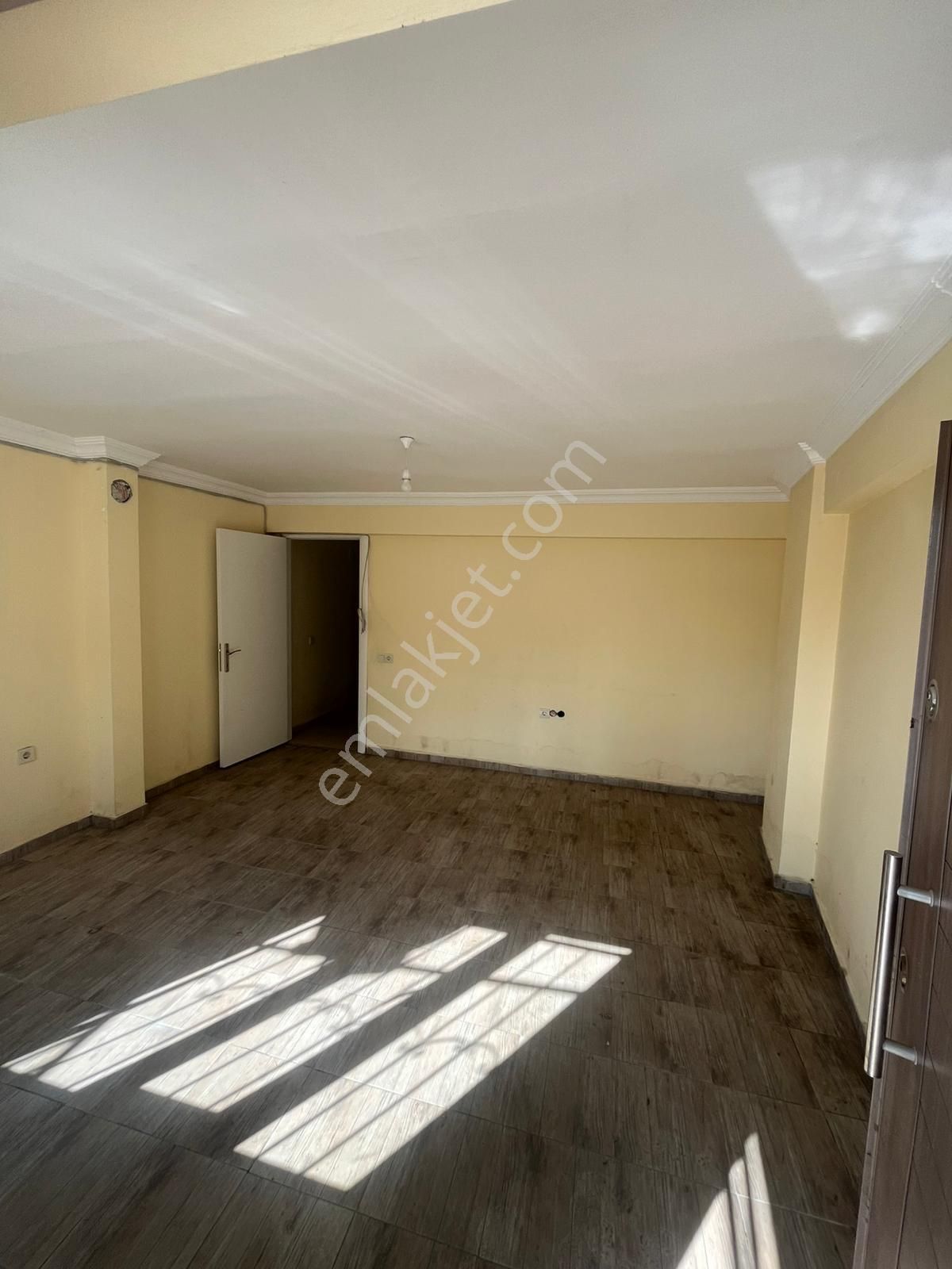 Nazilli Karaçay Mahallesinde 2+1 Uygun Fiyata Doğalgaz Kombili Daire - Görsel 5