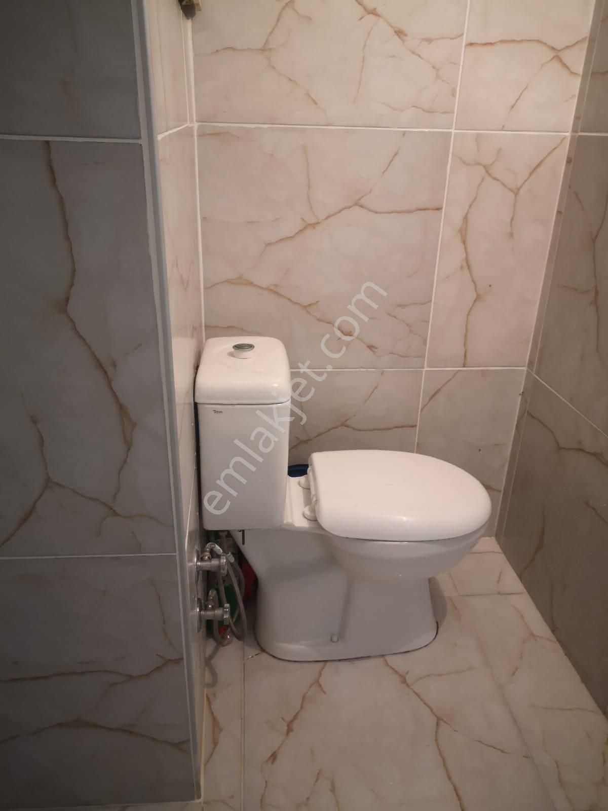 Adana Gürselpaşa İzzet Beğoviçe 3 Dakika Yürüme Mesafesinde İçi Yenilenmiş Kiralık Müstakil Ev - Görsel 6