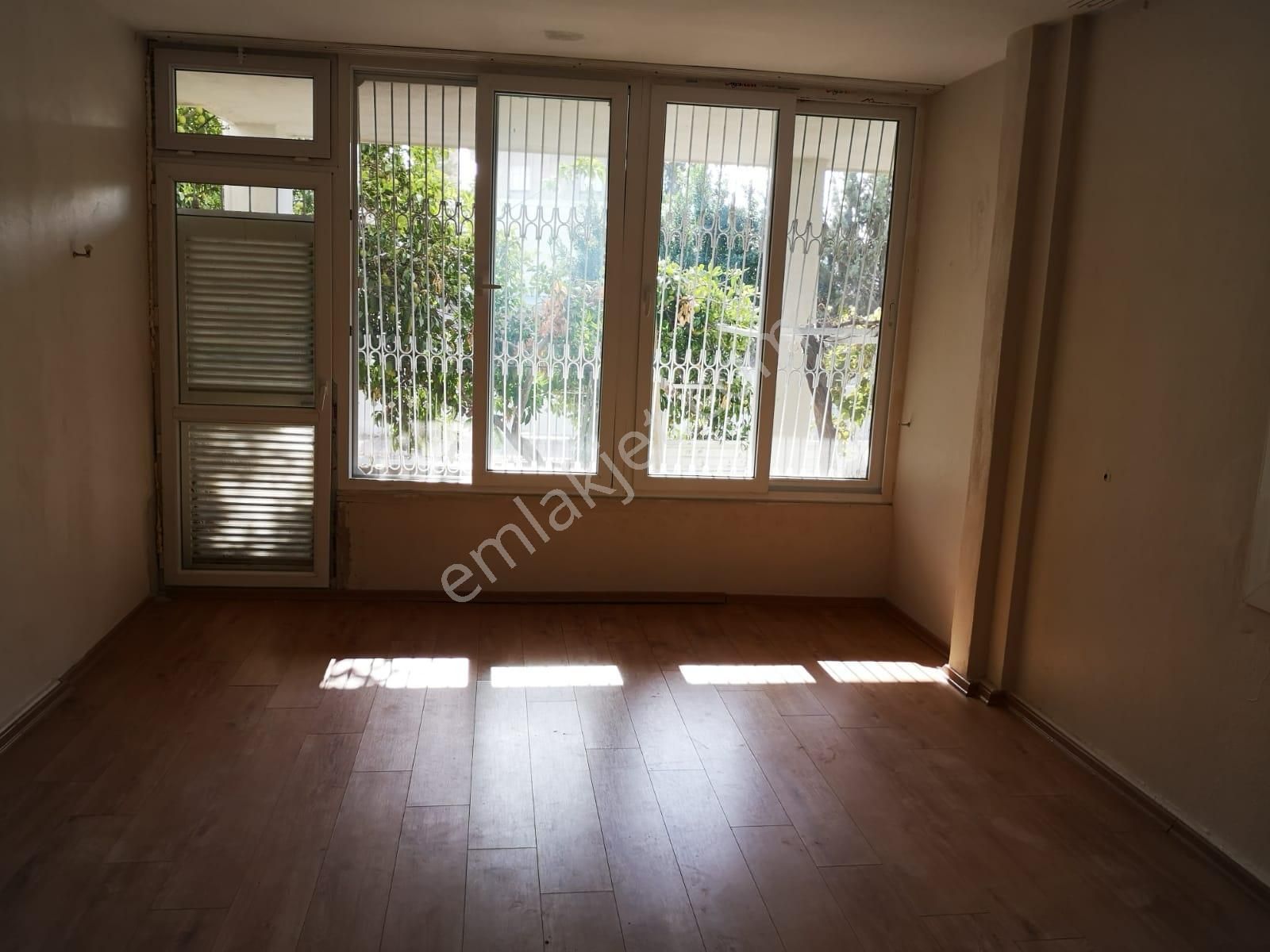 Adana Gürselpaşa İzzet Beğoviçe 3 Dakika Yürüme Mesafesinde İçi Yenilenmiş Kiralık Müstakil Ev - Görsel 20