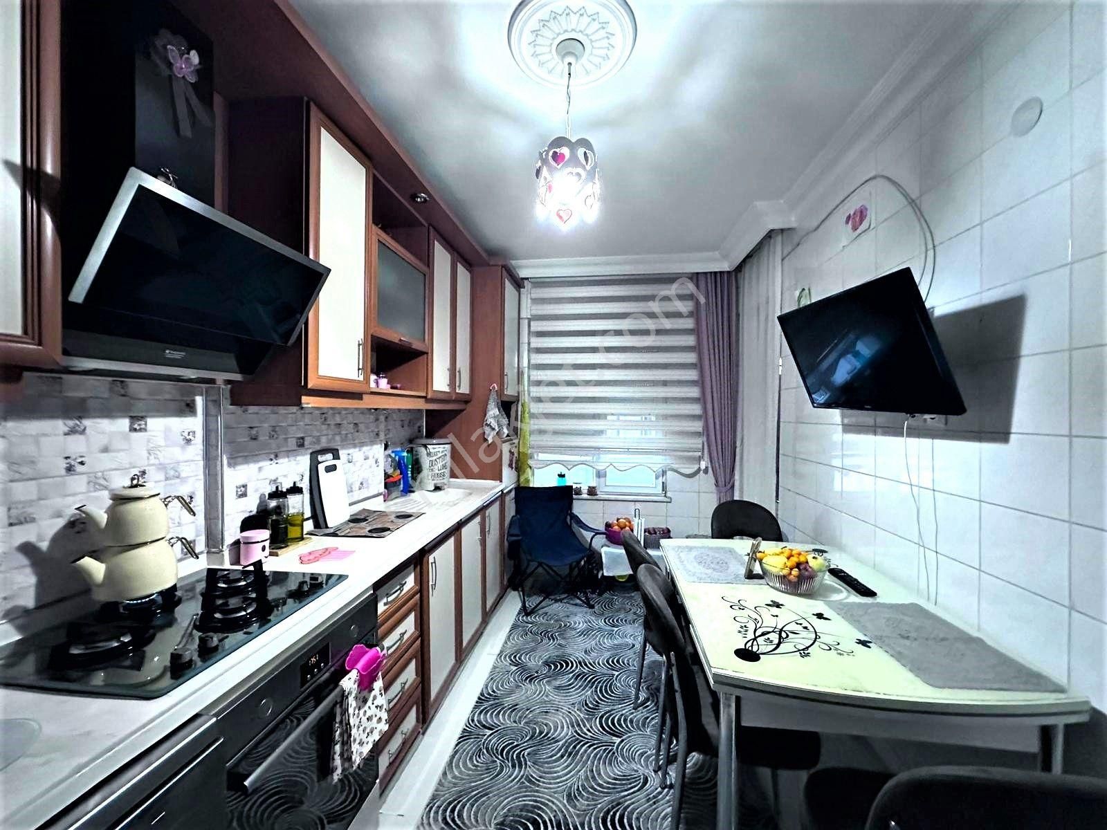 🟠🟠alfa'dan Akçay'da Satılık Ön Cephe Harika Tasarımlı Ayrı Mutfak Site İçi 3+1 Geniş Daire - Görsel 15