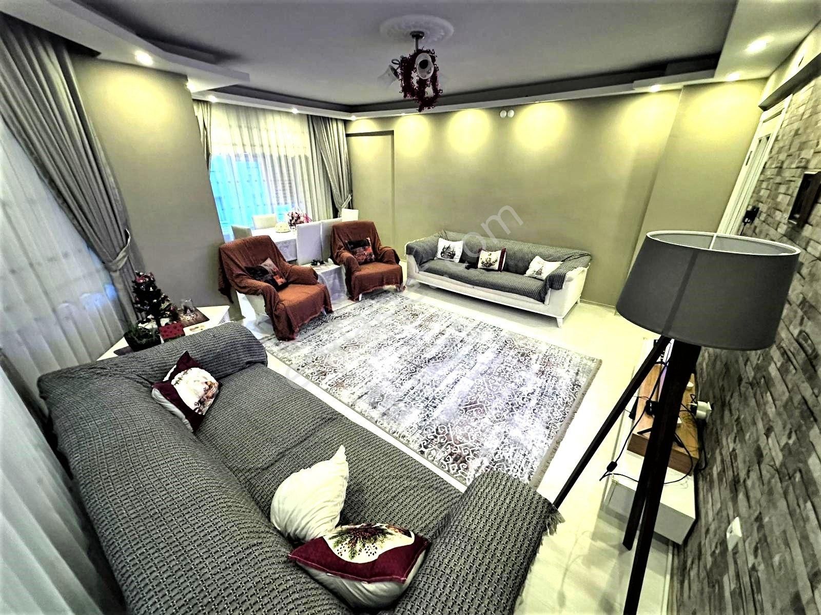 🟠🟠alfa'dan Akçay'da Satılık Ön Cephe Harika Tasarımlı Ayrı Mutfak Site İçi 3+1 Geniş Daire