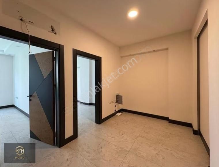 Summer Park İş Merkezinde 1+1ayrı Mutfak Kullanışlı Kiralık Ofis - Görsel 4