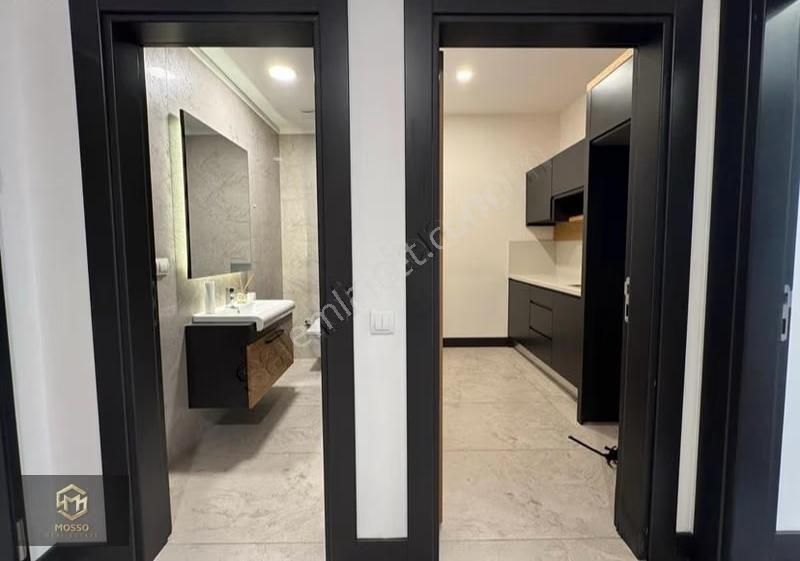 Summer Park İş Merkezinde 1+1ayrı Mutfak Kullanışlı Kiralık Ofis - Görsel 13