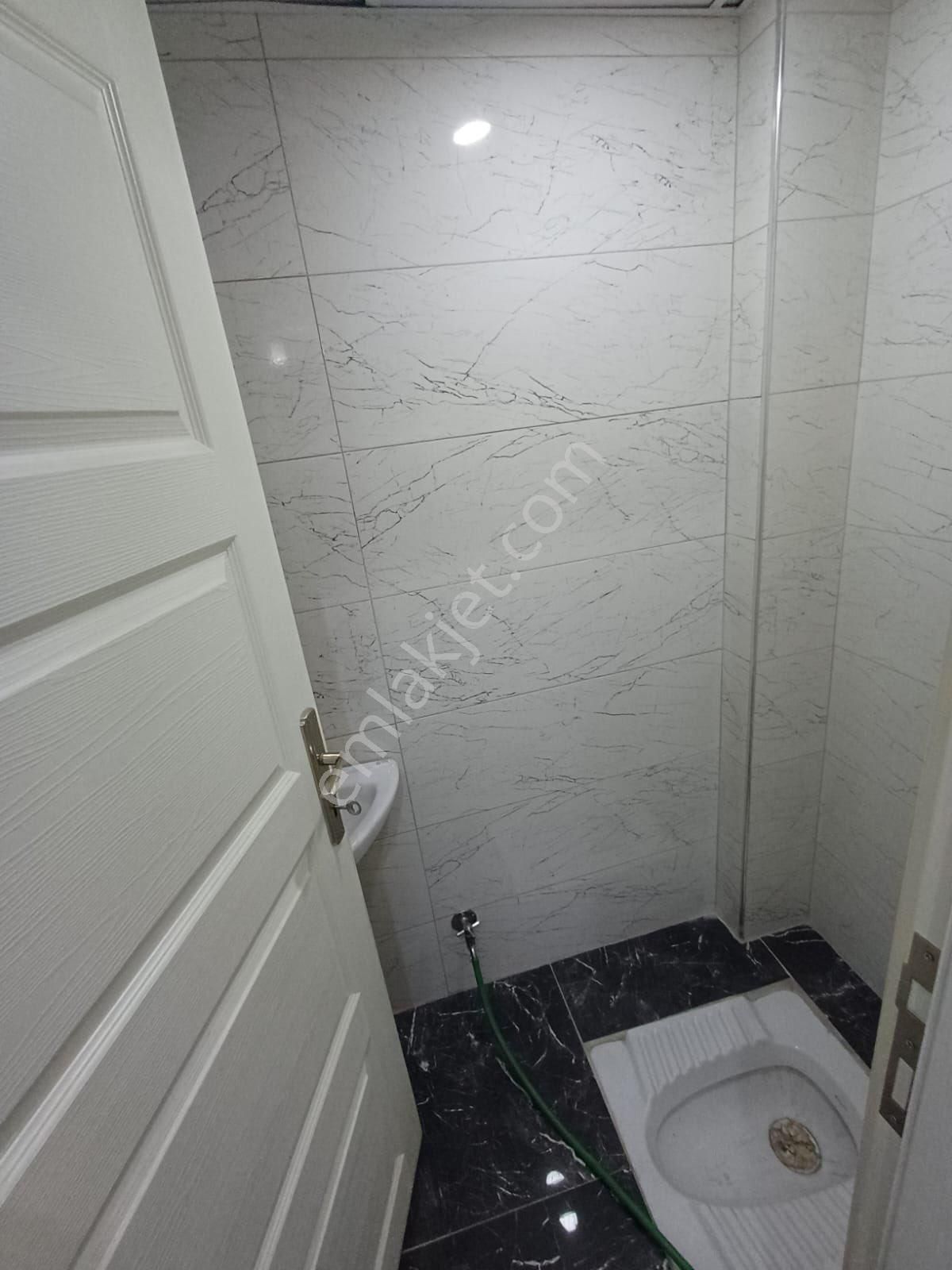 Ciftlik Mahallesinde İci Temiz Satılık Daire - Görsel 16